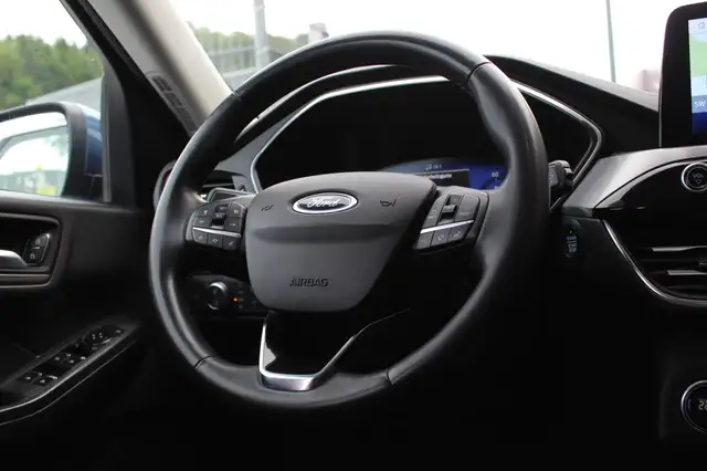 Ford Kuga view 9