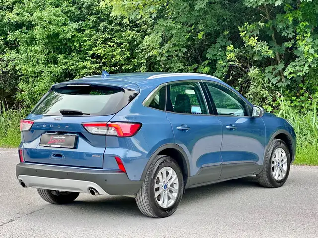 Ford Kuga view 5