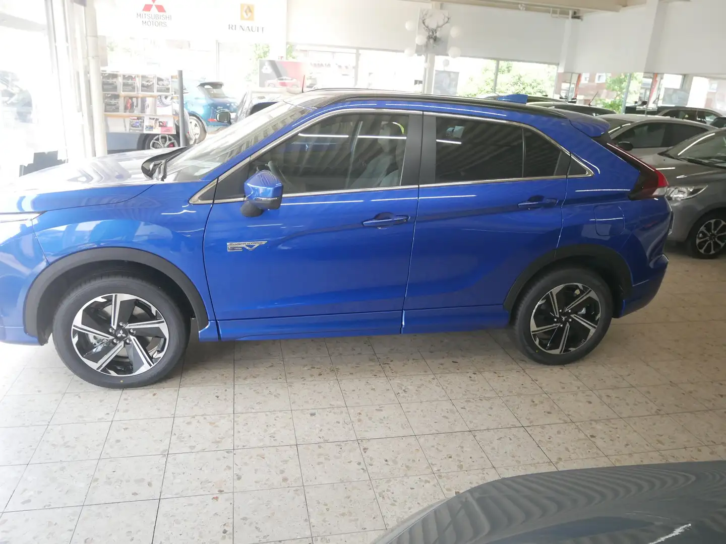 Mitsubishi Eclipse Cross Plus Select Hybrid 4WD (GK0W / GL0W) Blau - 2