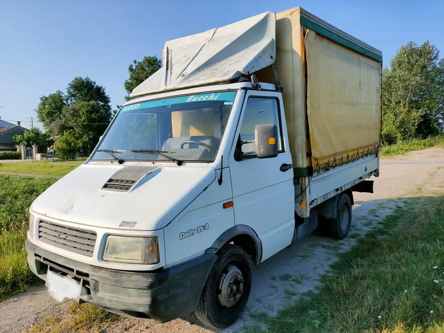 Iveco Daily 35.8 ruote post. gemellate, centinato, aspirato Bianco - 1