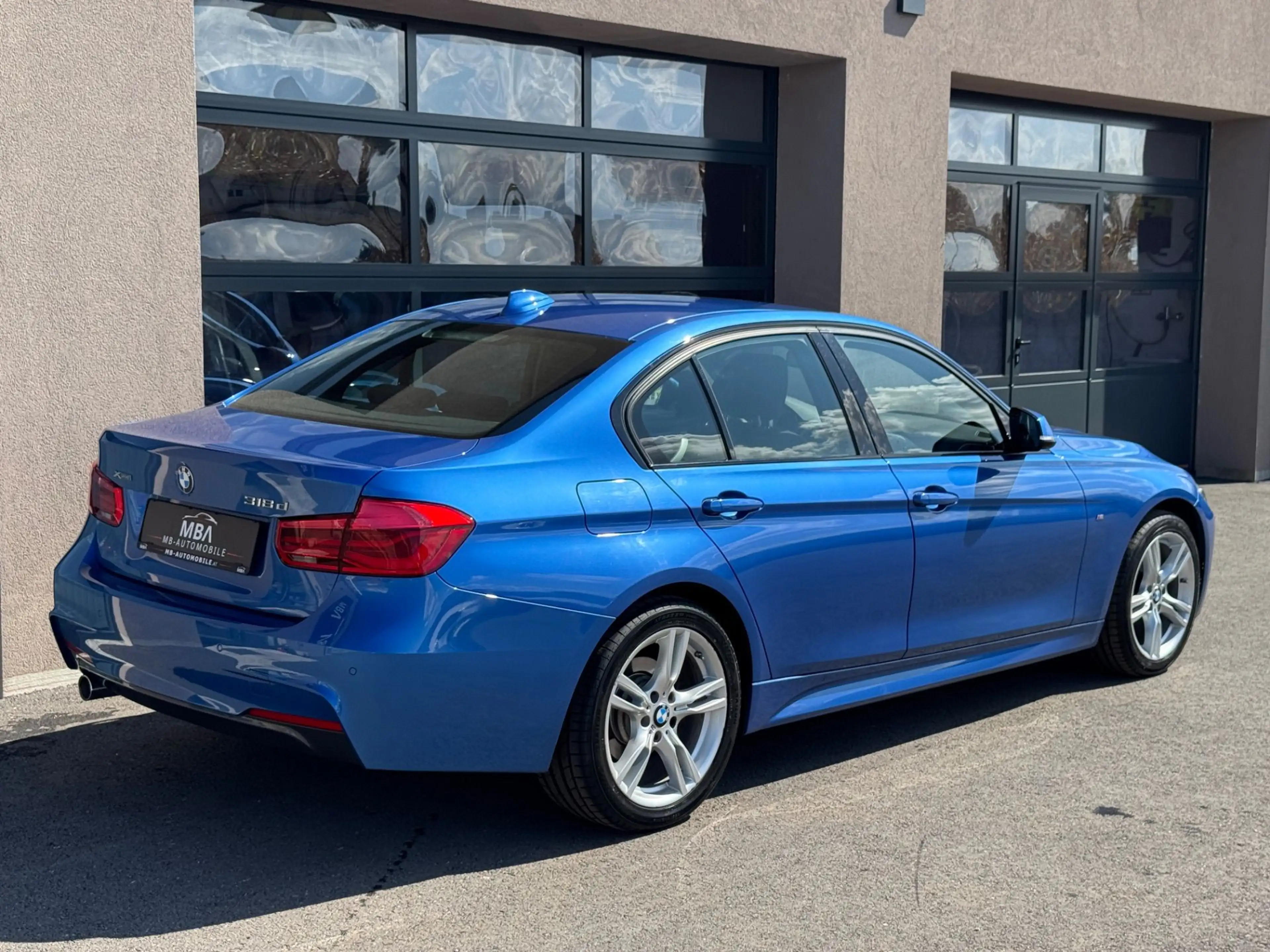 BMW 318 d xDrive M Sport | Facelift | LED | Estorilblau | — photo 7