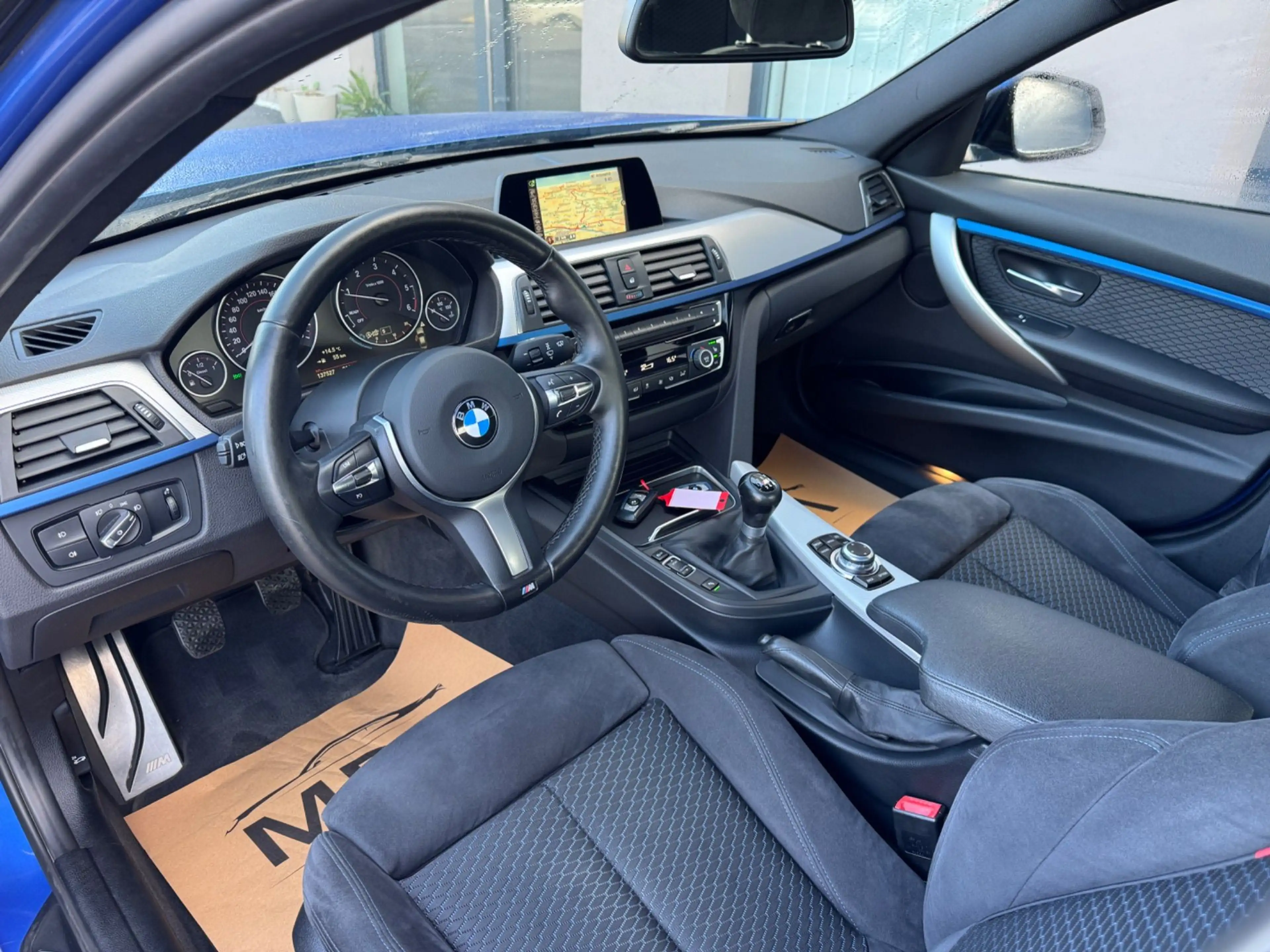 BMW 318 d xDrive M Sport | Facelift | LED | Estorilblau | — photo 10