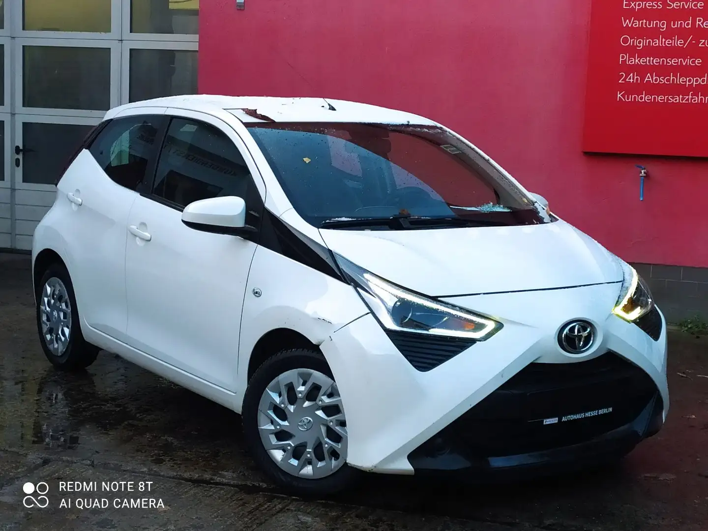 Toyota Aygo AYGO x-play Wit - 2