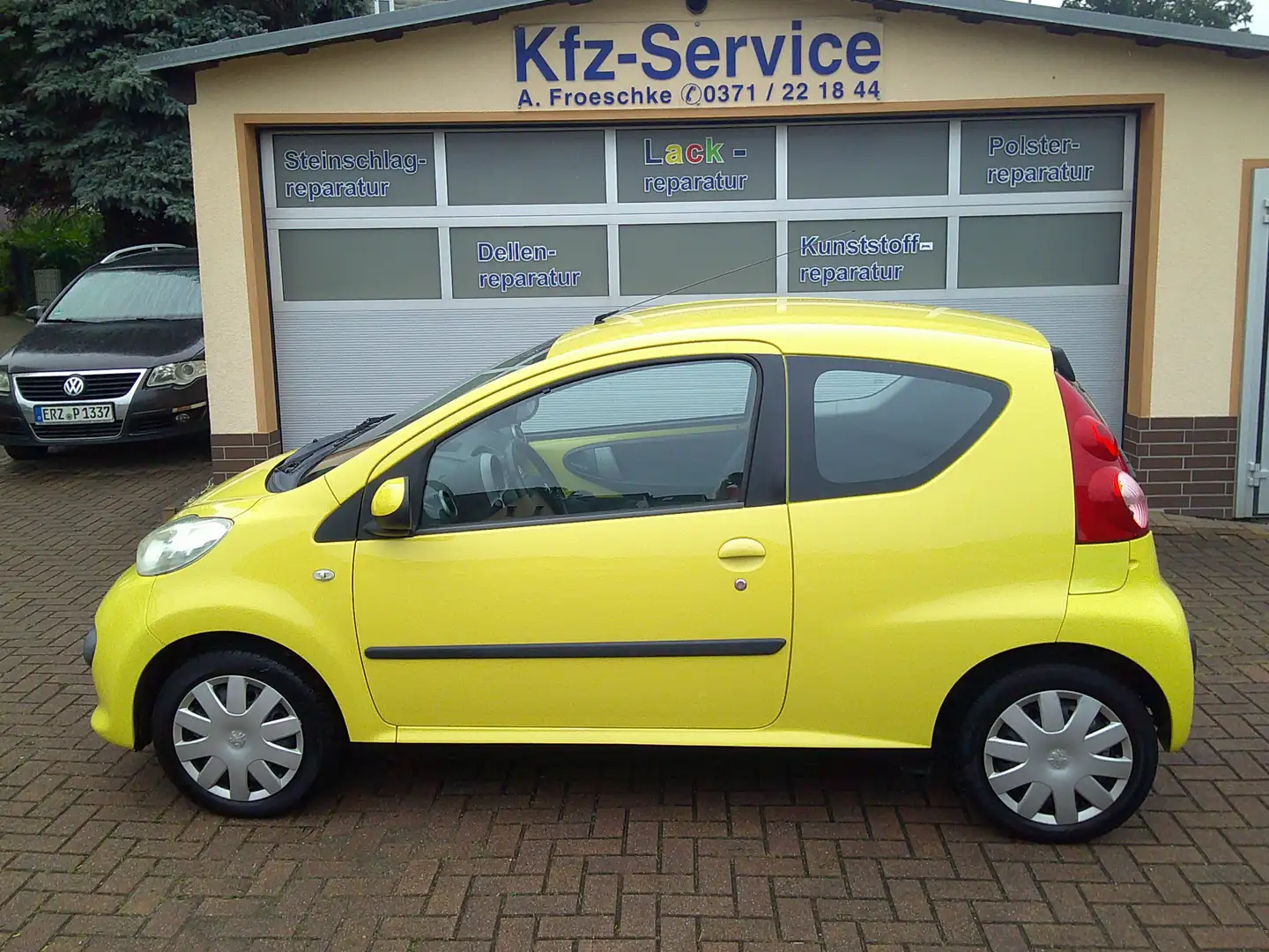 Peugeot 107 Filou    TÜV Neu Giallo - 1
