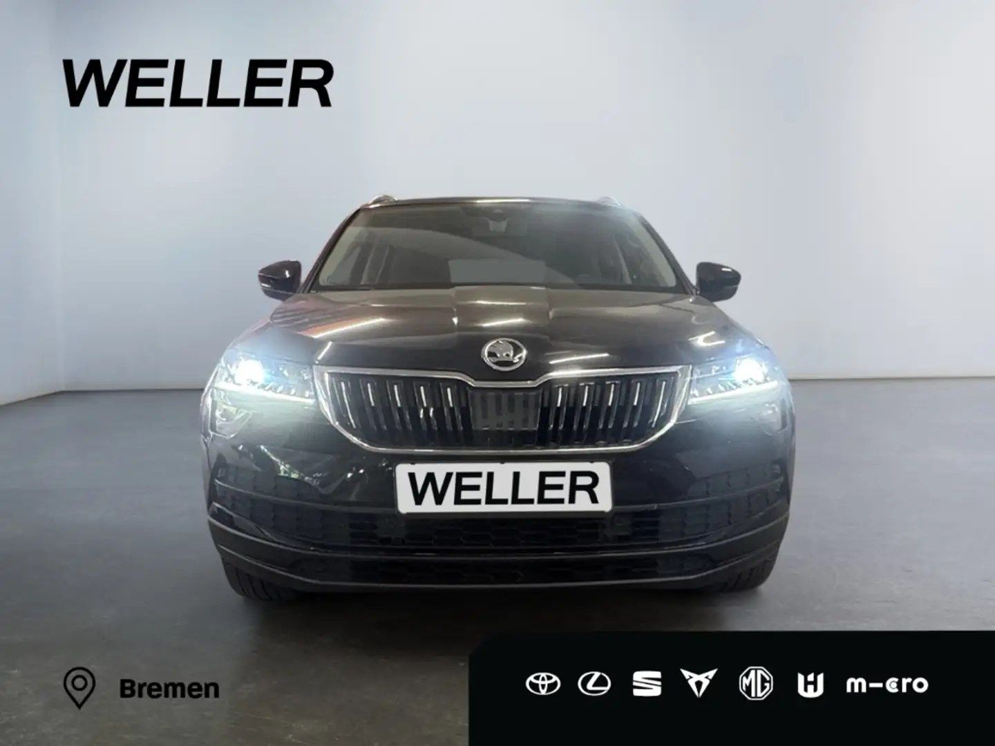 Skoda Karoq 1.5 TSI DSG Style *LED*CarPlay*Pano*elHeck Nero - 2