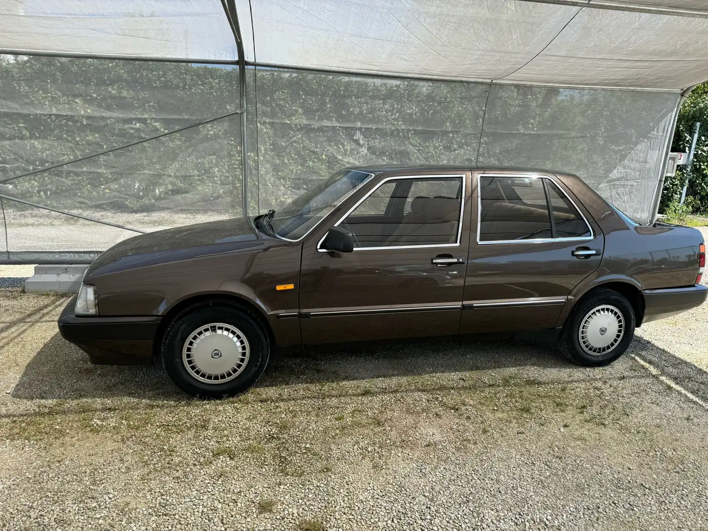 Lancia Thema 2.0 ie Marrone - 2
