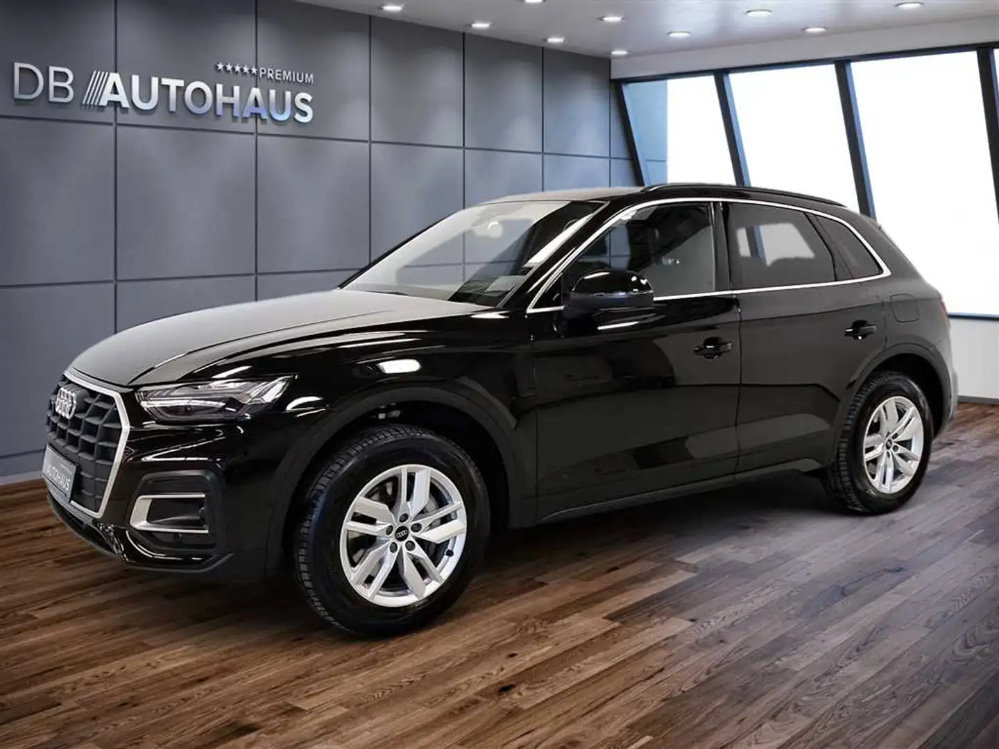 Audi Q5 50 2.0 TFSI e quattro S-tronic Schwarz - 1
