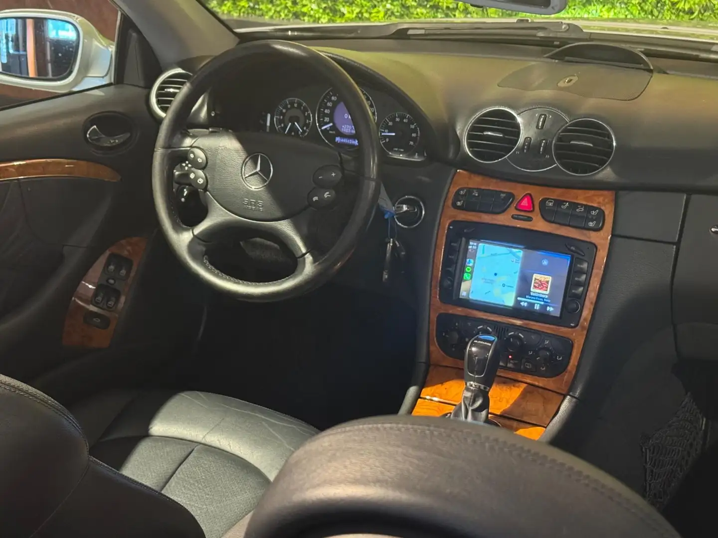 Mercedes-Benz CLK 320 Cabrio Elegance 218 PK V6 Grijs - 2