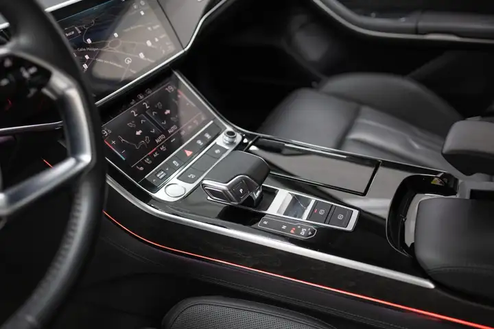 Audi A8 2020, foto 44