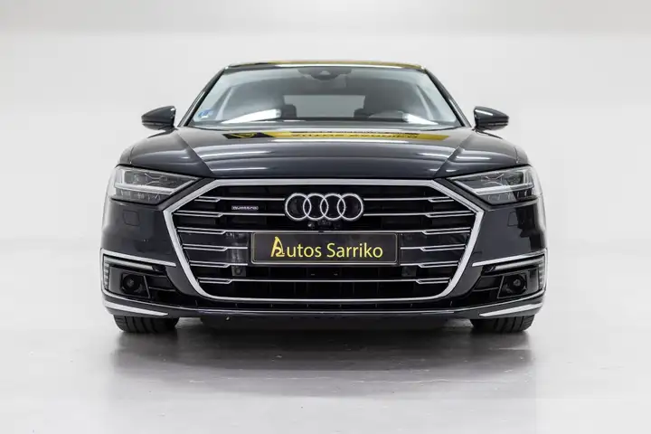 Audi A8 2020, foto 32