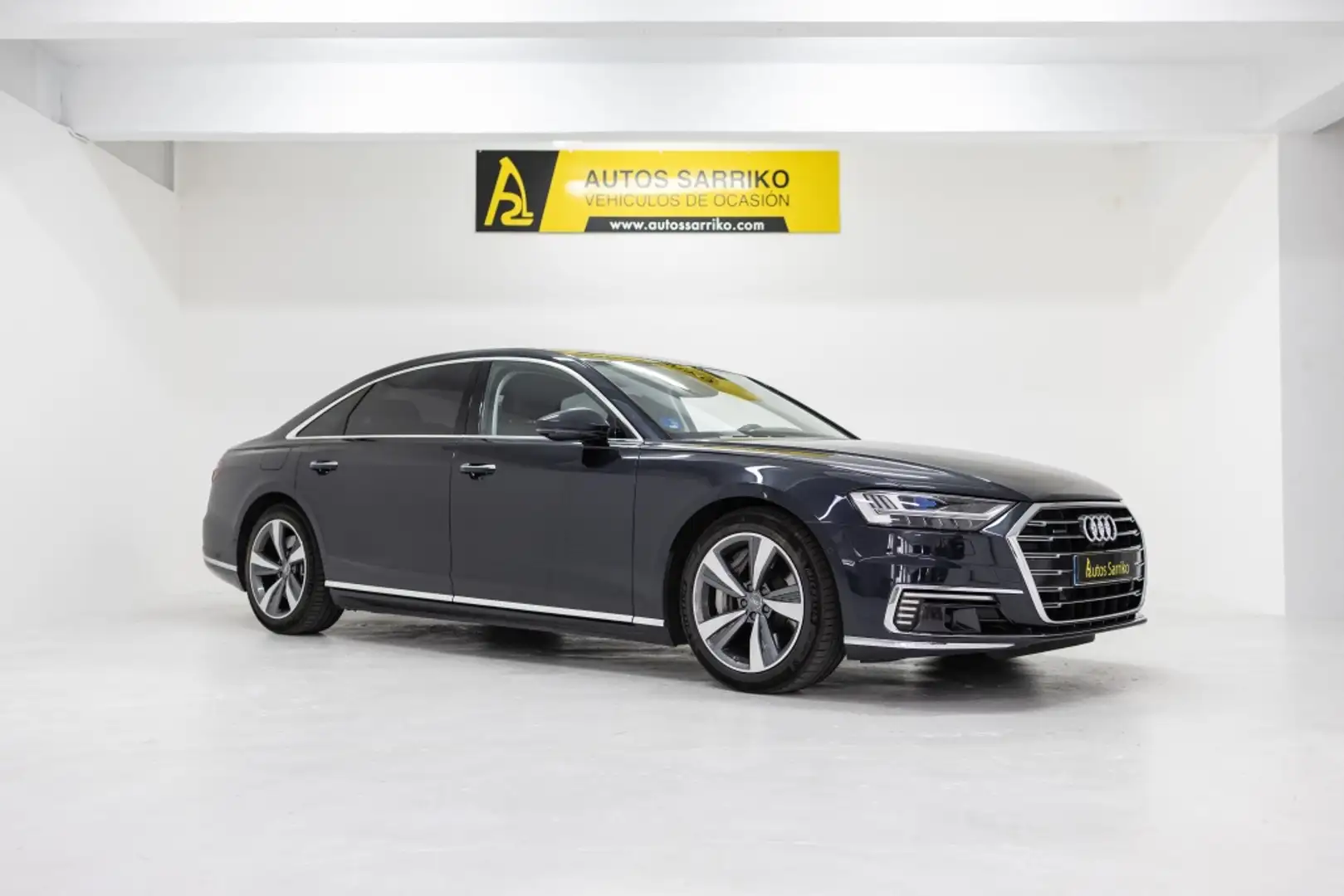 Audi A8 L 60 TFSIe quattro tiptronic 330kW Azul - 1