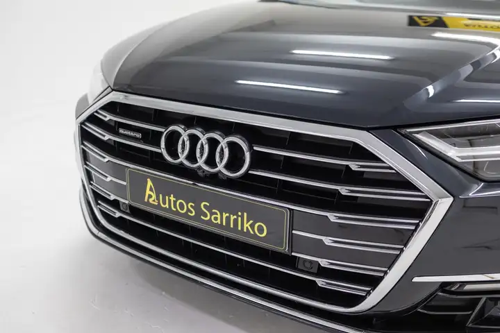 Audi A8 2020, foto 35
