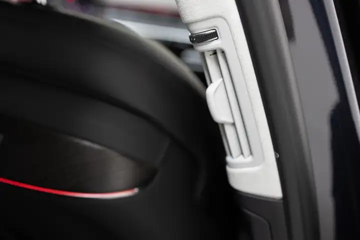 Audi A8 2020, foto 14