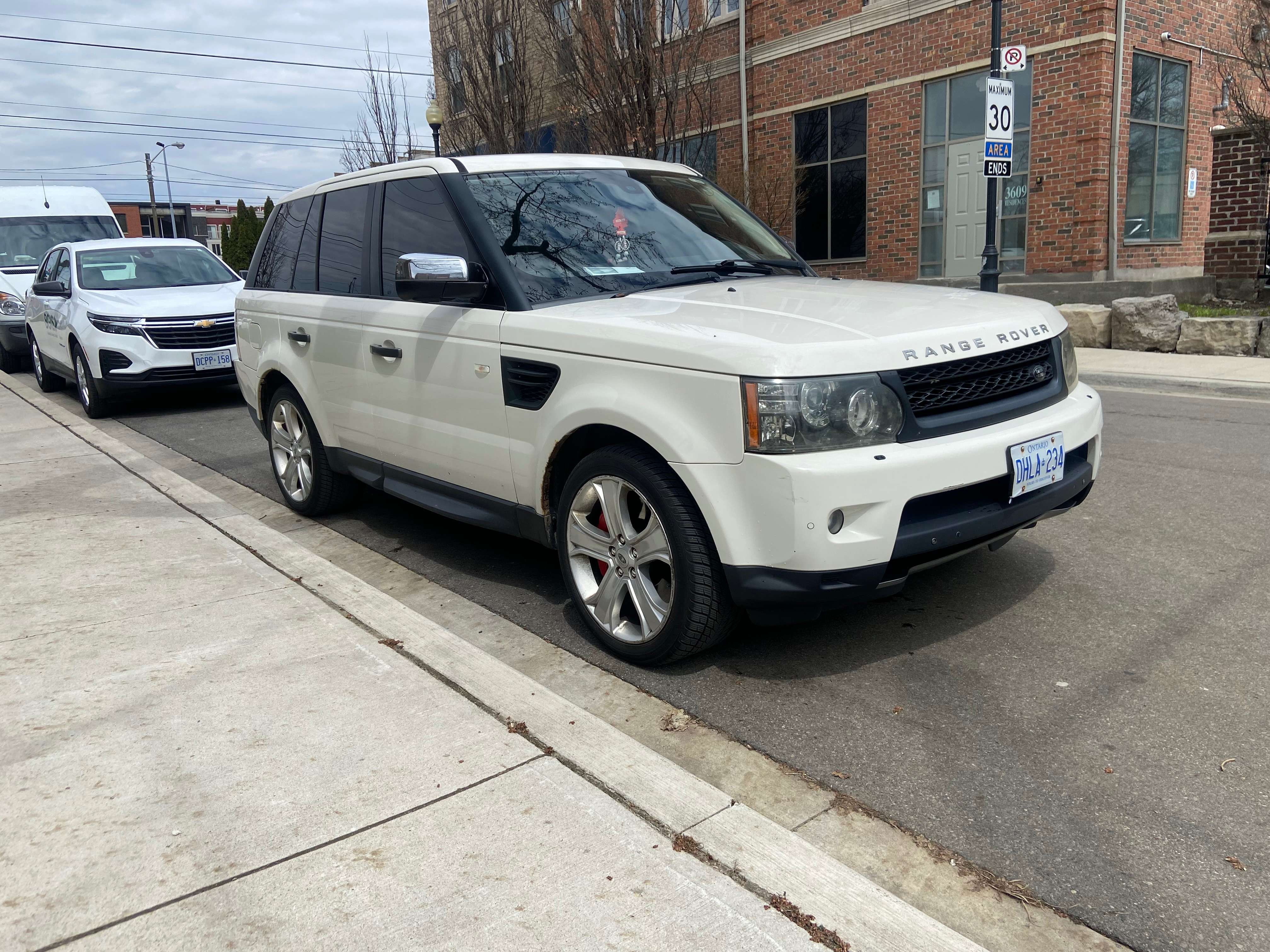 2010 Land Rover Range Rover Sport Supercharger alt 5