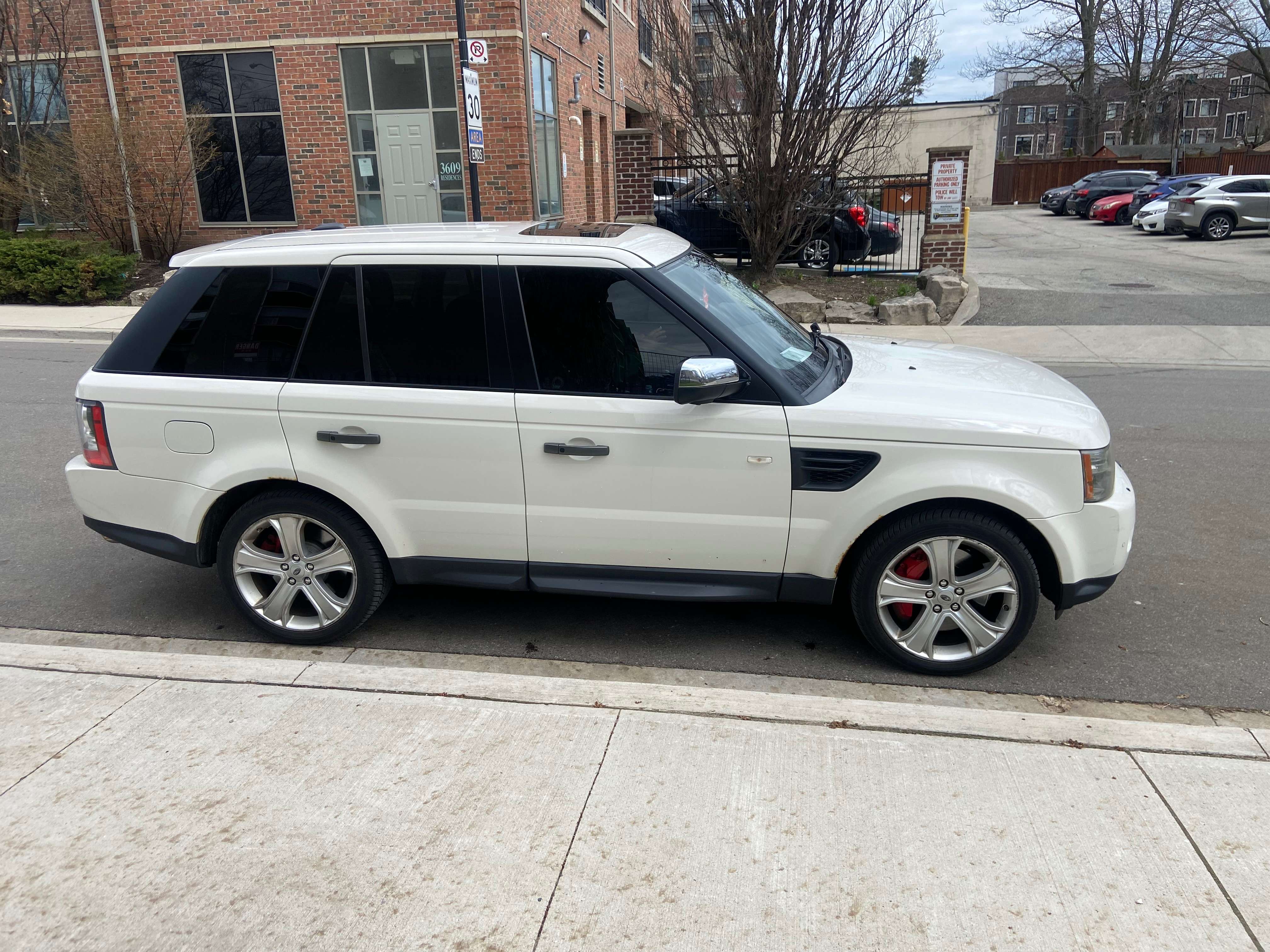 2010 Land Rover Range Rover Sport Supercharger thumb 8