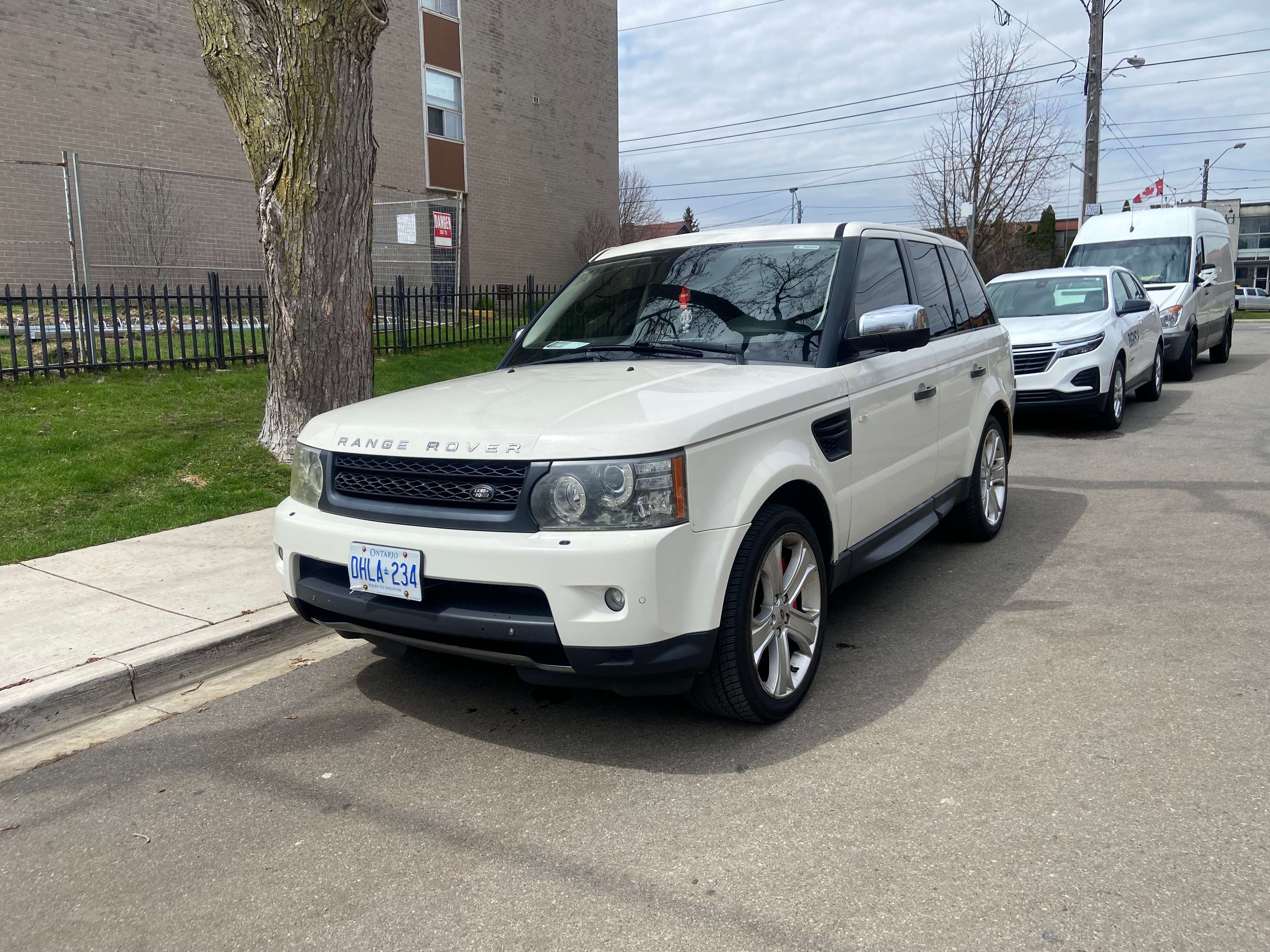 2010 Land Rover Range Rover Sport Supercharger alt 3