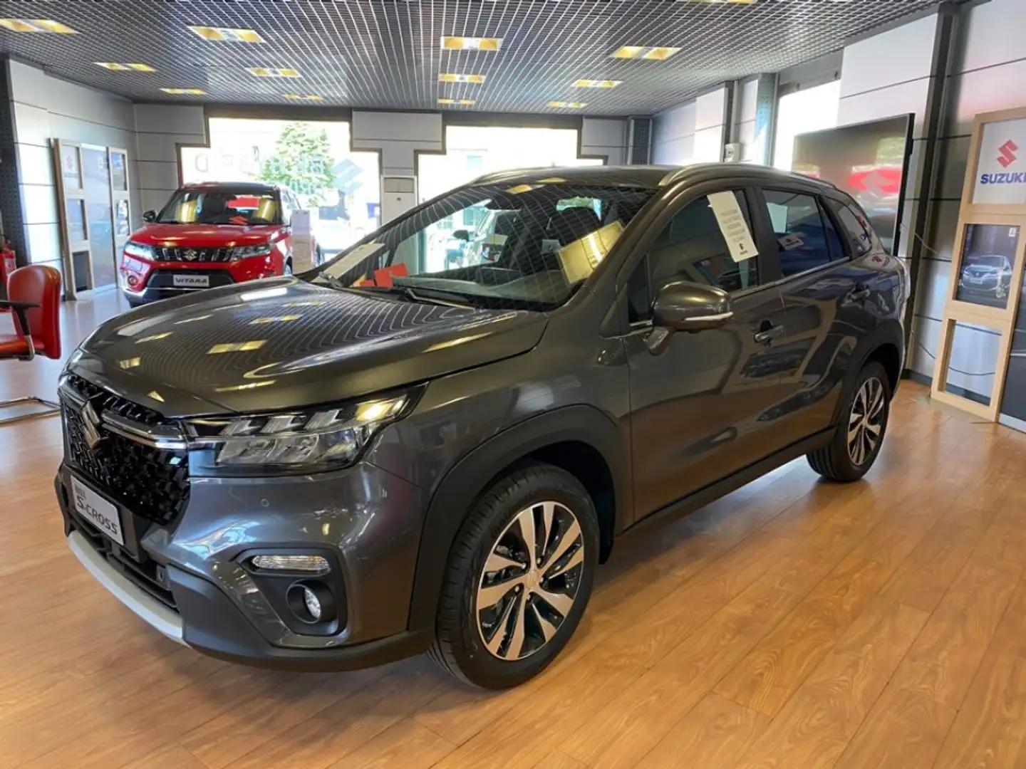 Suzuki S-Cross 1.4 Hybrid 4WD All Grip Top+ Grigio - 1