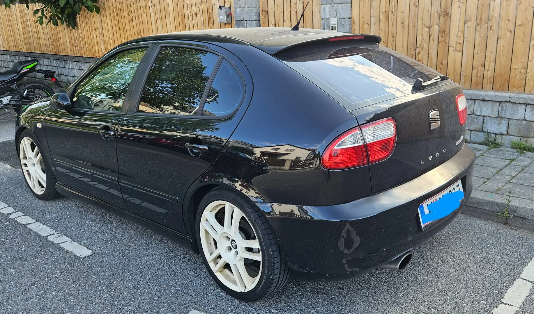 SEAT Leon Leon 1,8 CupraR Noir - 2
