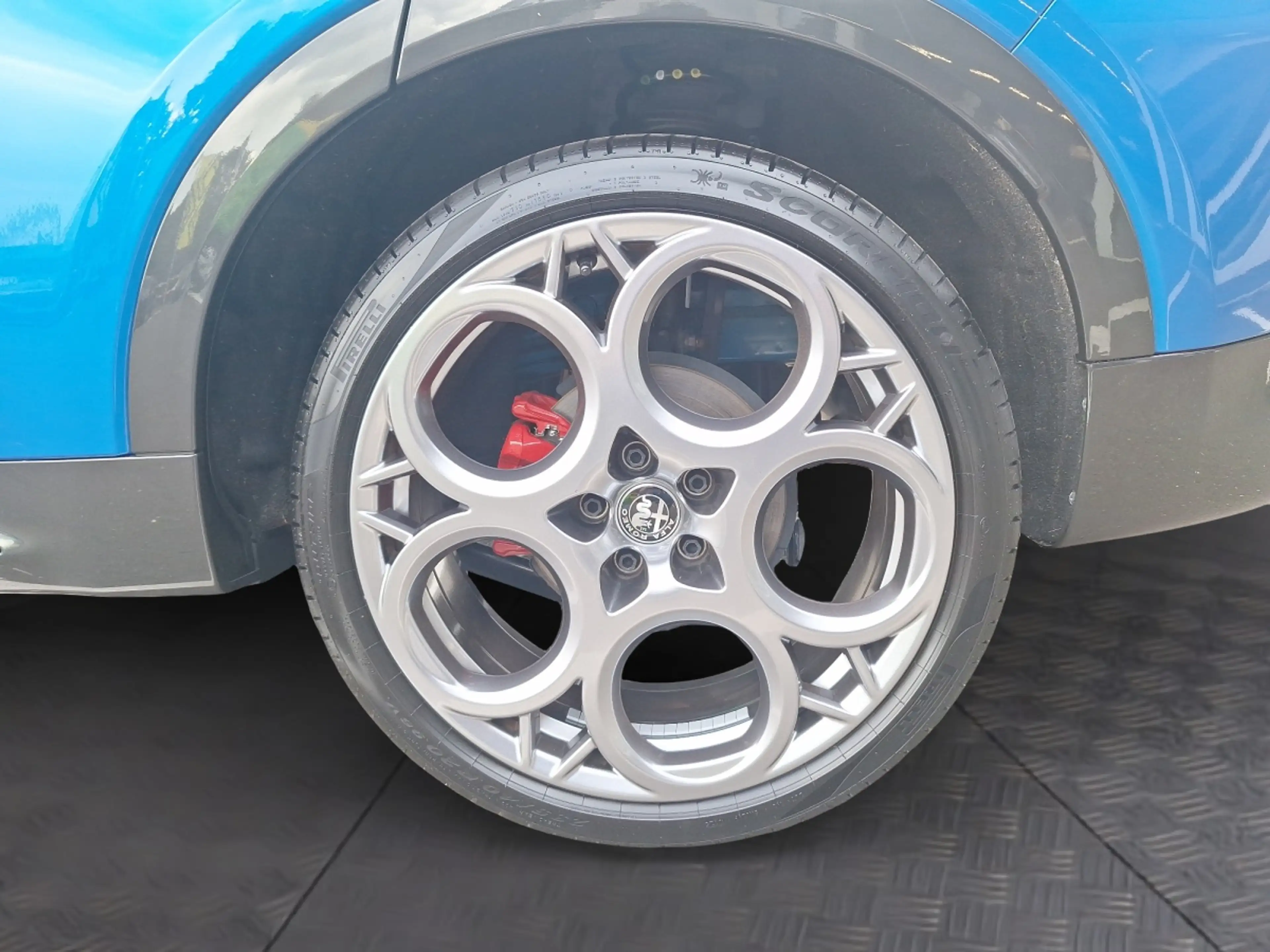 Alfa Romeo Tonale Edizione Speziale 1.5 MHEV 130PS — photo 14