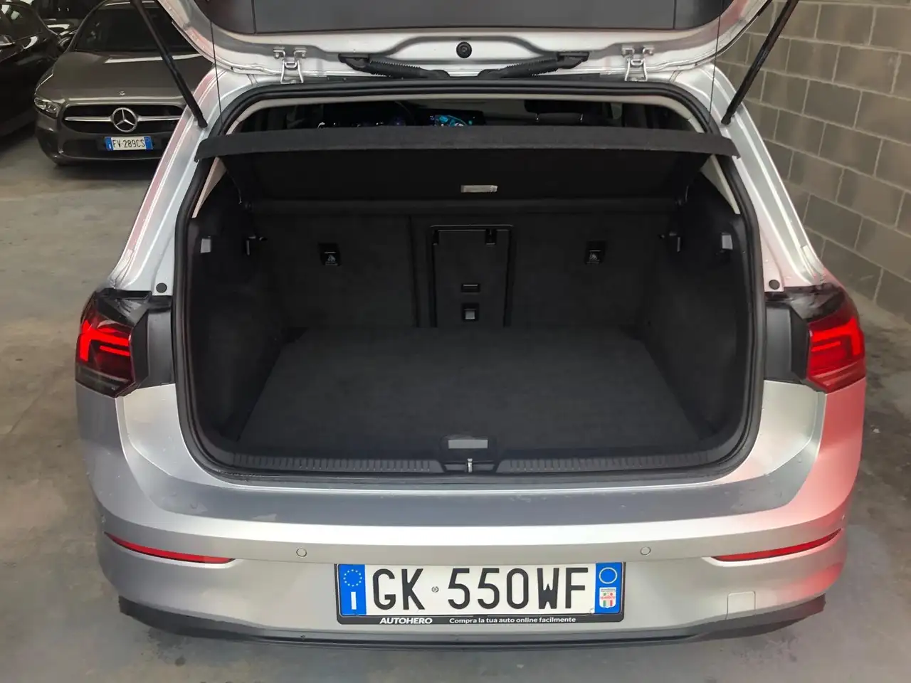 Volkswagen Golf VIII 2020 2.0 tdi Style 150cv dsg, миниатюра 16