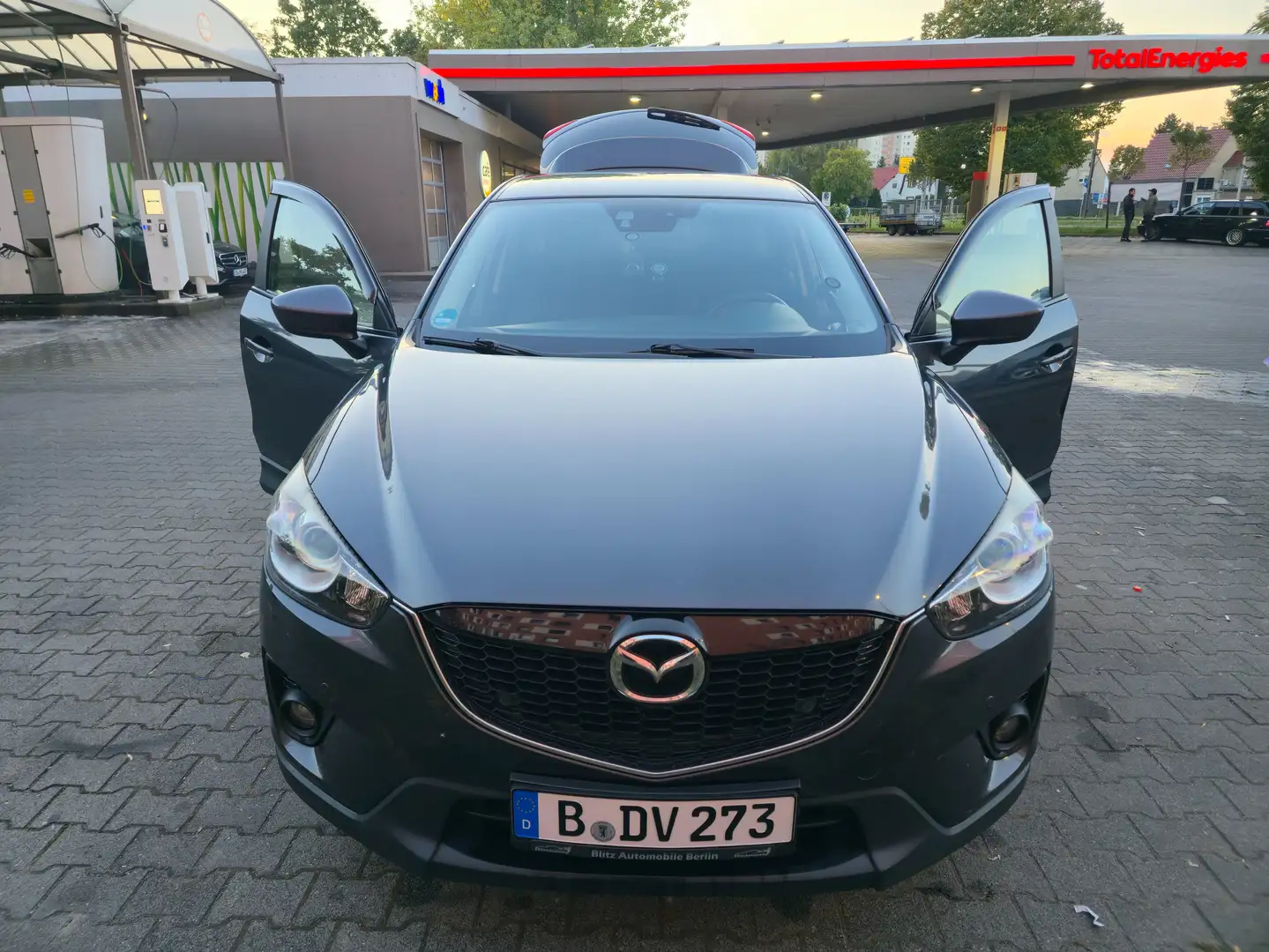 Mazda CX-5 CX-5 2.2 SKYACTIV-D AWD Sports-Line Grau - 1