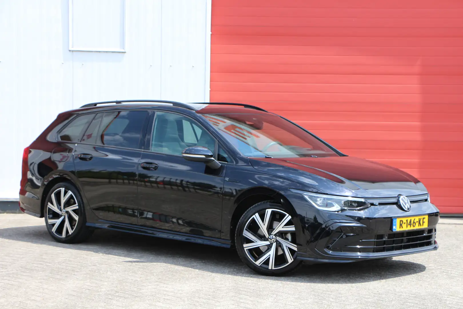 Volkswagen Golf Variant 1.5 eTSI 150pk R-Line Black Style | Panodak | Harm Zwart - 2
