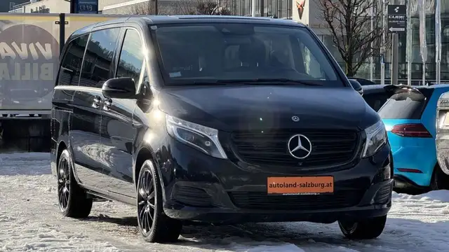 Mercedes-Benz V 250 lang 4MATIC *7Sitzer* 360°* AHK*