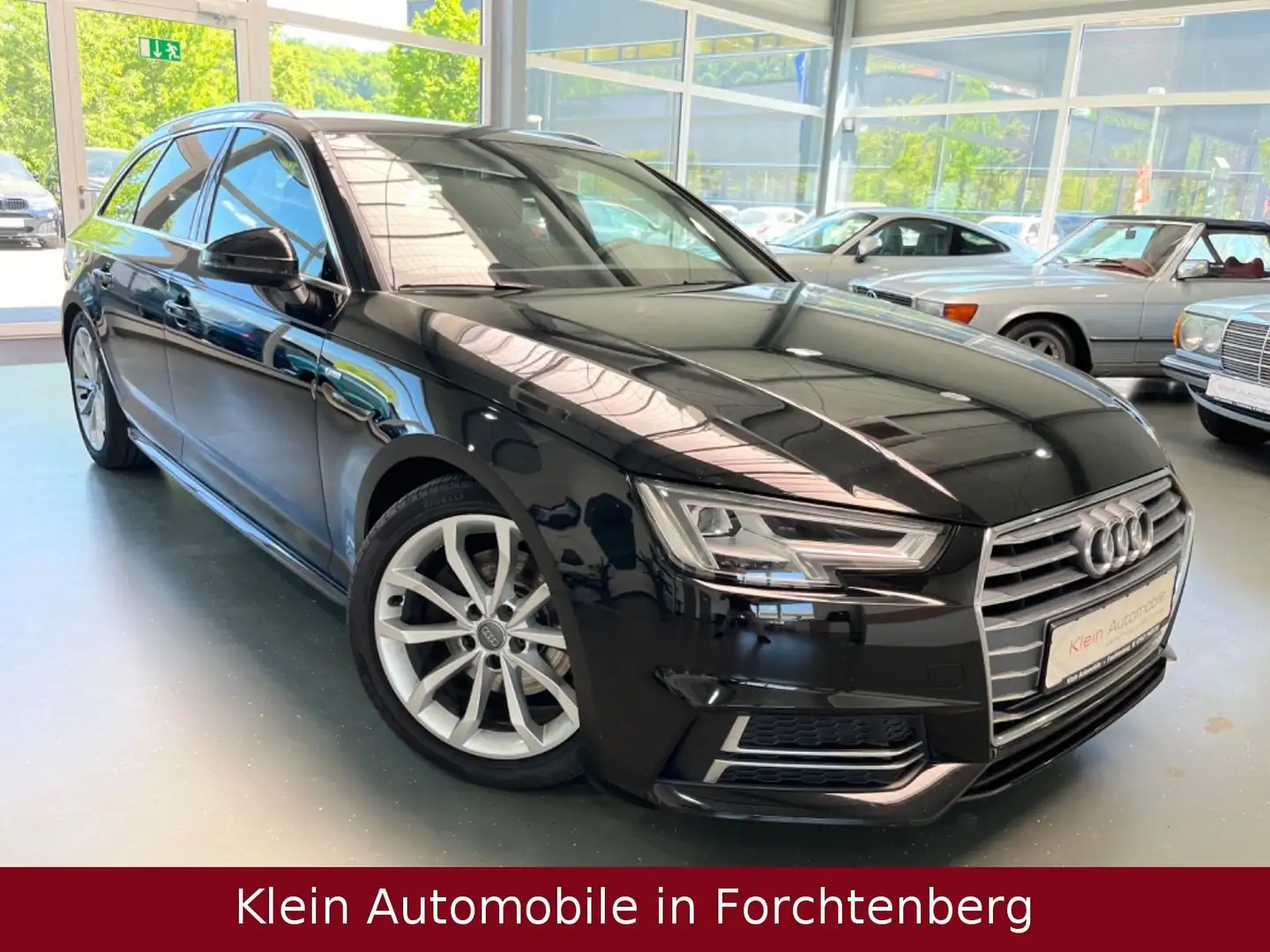 Audi A4 S Line Sport Plus Leder Navi LED 18"*1.-Hand* Schwarz - 1