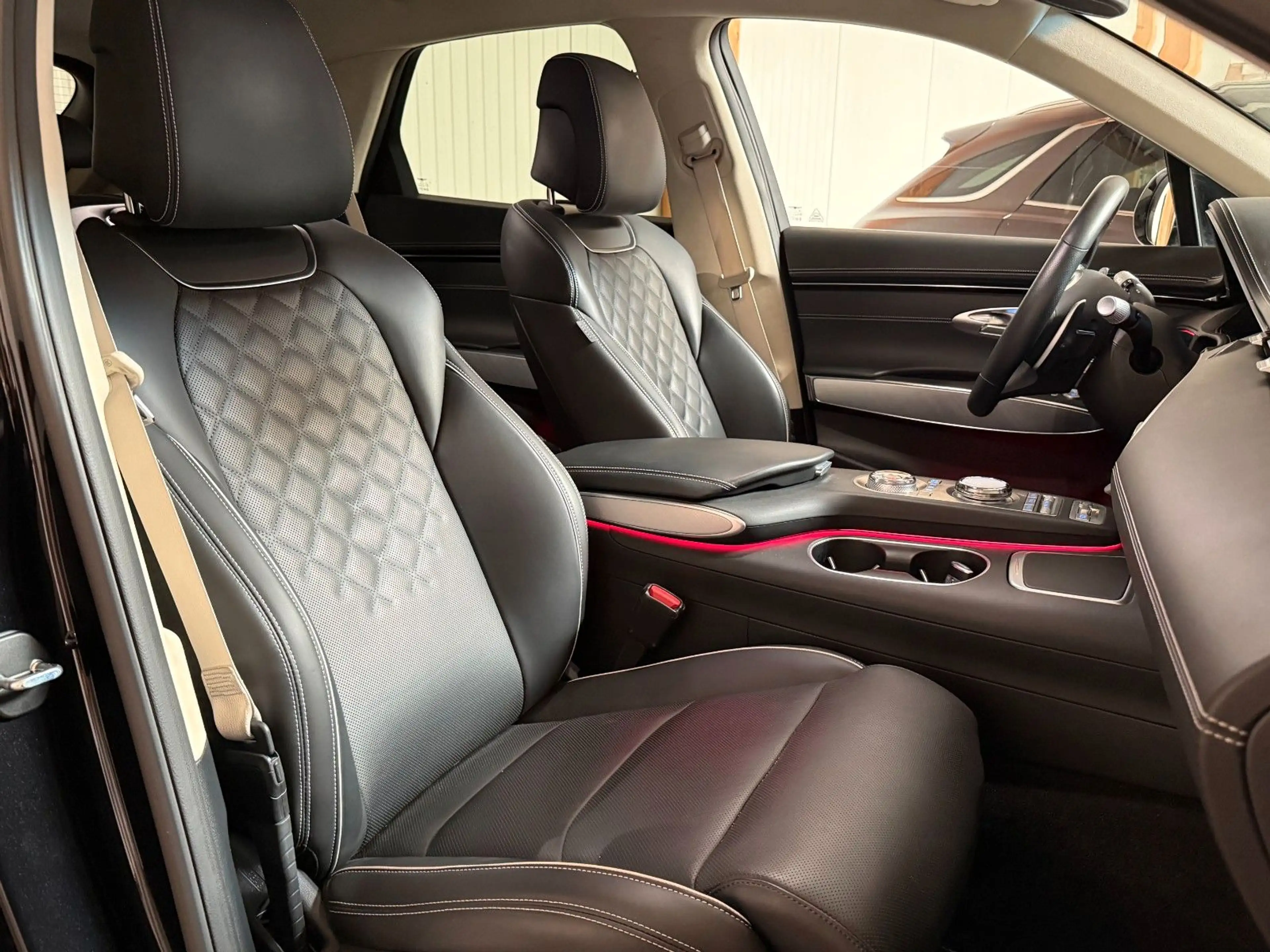 Genesis GV70 Sport Electrified 4WD °NAPPA° — photo 6