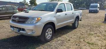 HiLux III 2005 2.5 double cab DLX 120cv