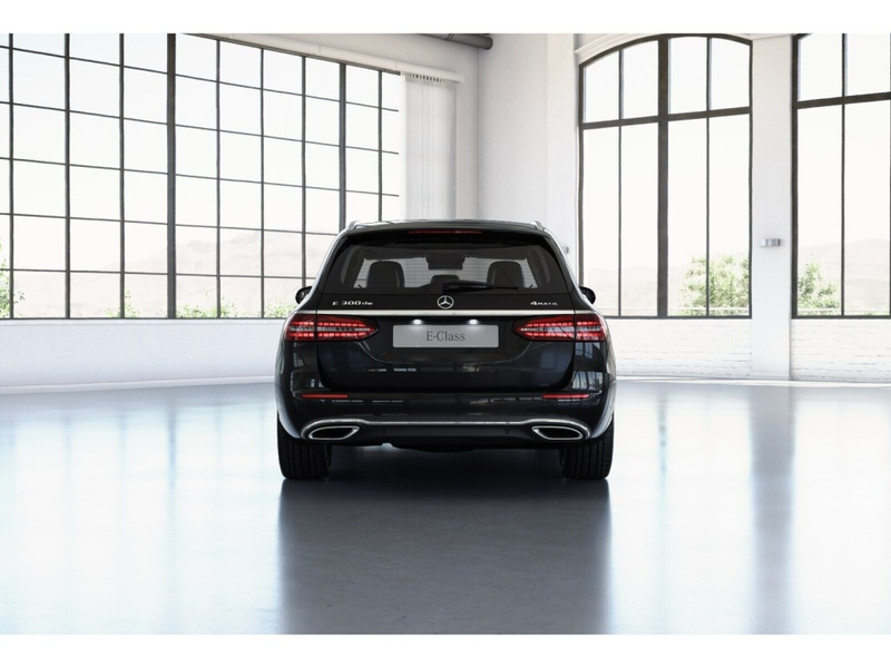 Mercedes-Benz E 300 de 4M T Avantgarde/360/Pano/Fahrassist+/17 — photo 6