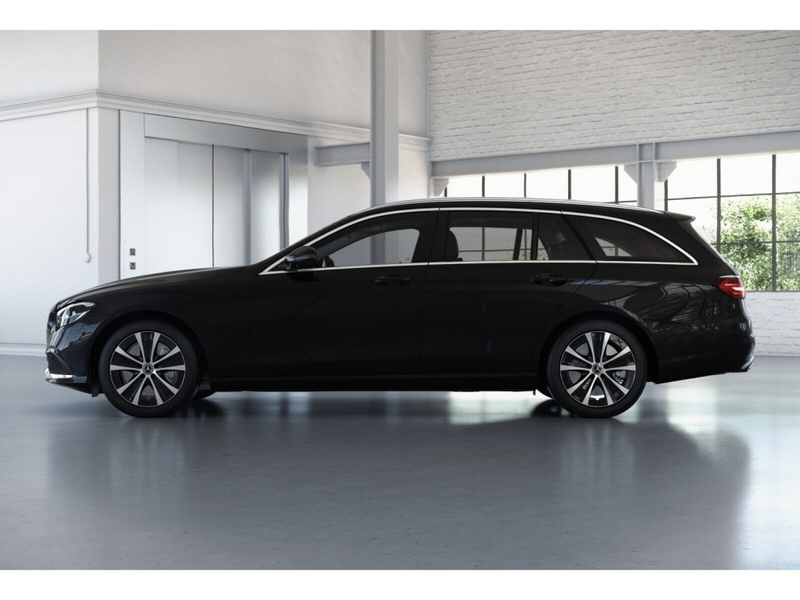 Mercedes-Benz E 300 de 4M T Avantgarde/360/Pano/Fahrassist+/17 — photo 4