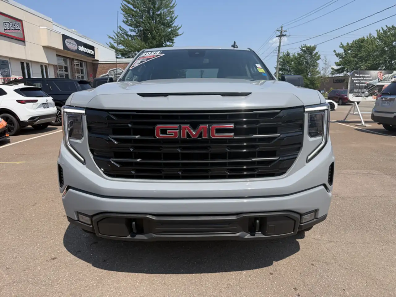 GMC Sierra 1500 снимка GMC Sierra 1500