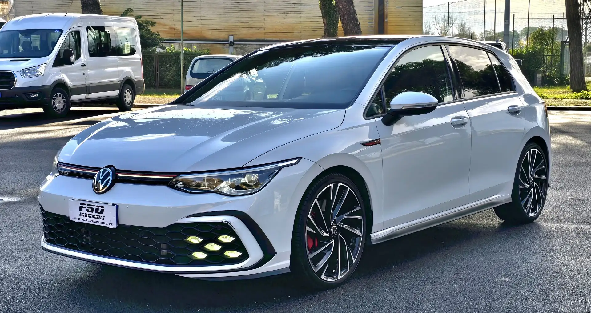 Volkswagen Golf GTI 2.0 tsi 245cv dsg - 1