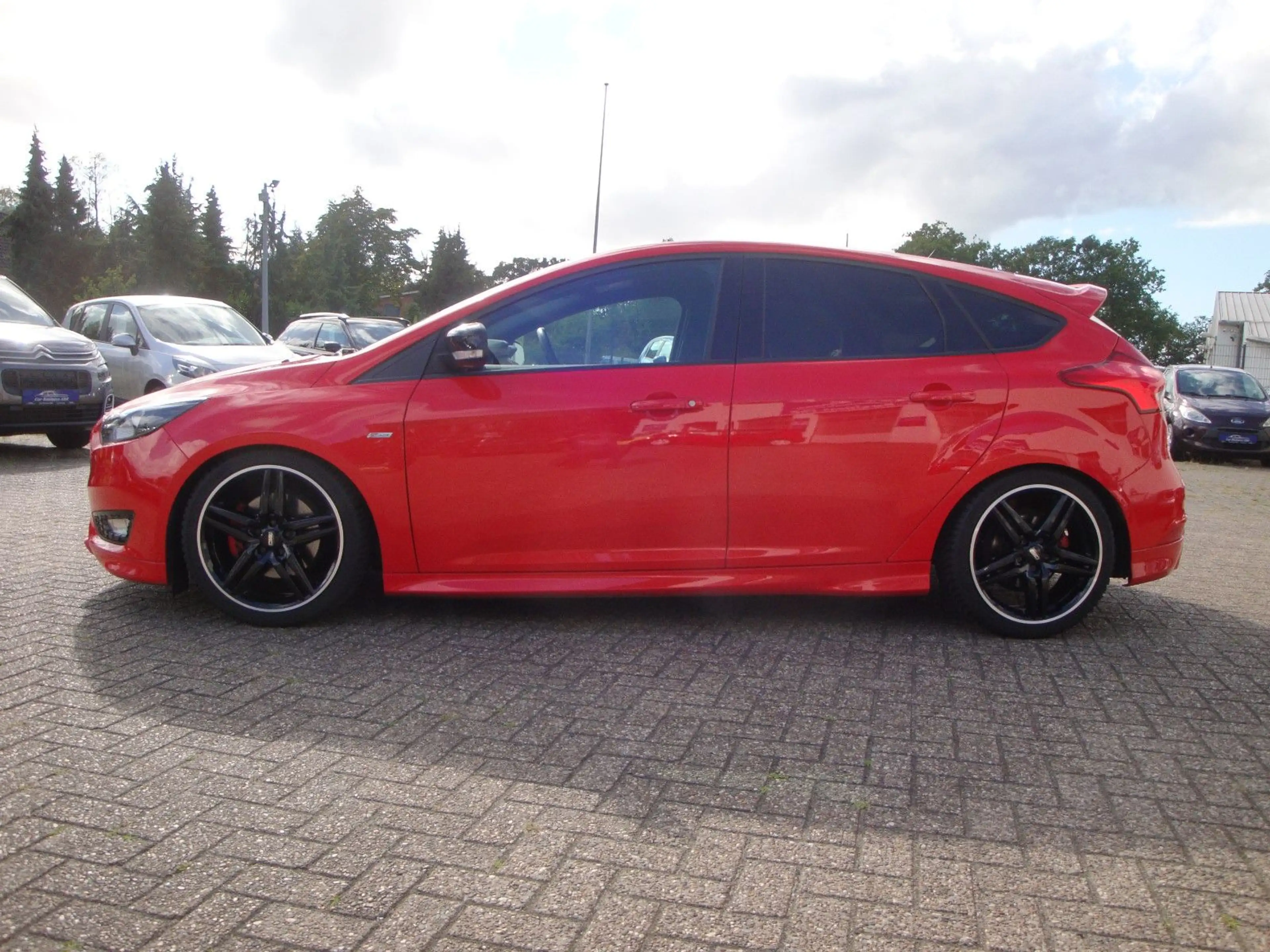 Ford Focus 1,5 EcoBoost 134kW ST-Line — photo 7