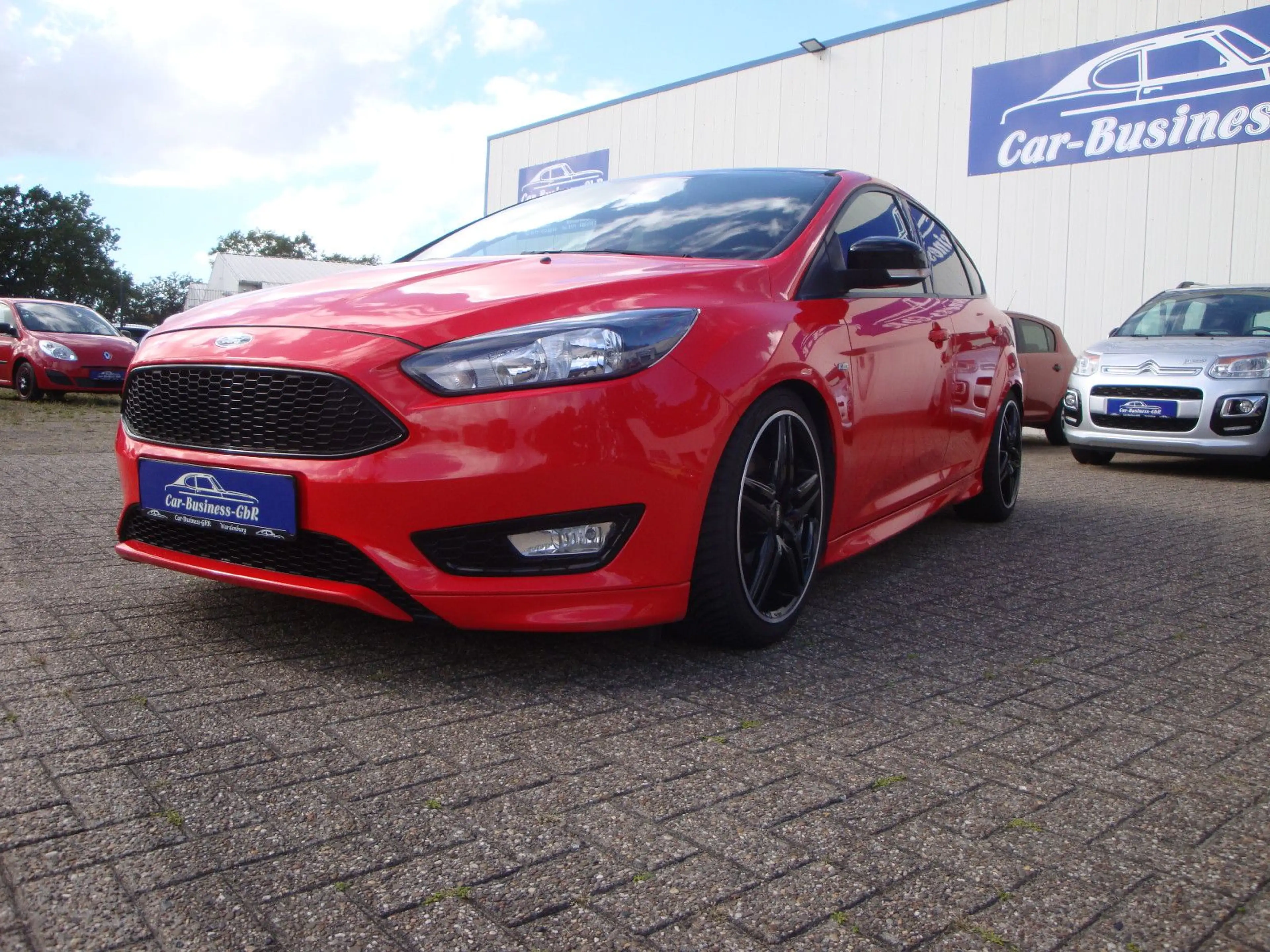 Ford Focus 1,5 EcoBoost 134kW ST-Line — photo 8