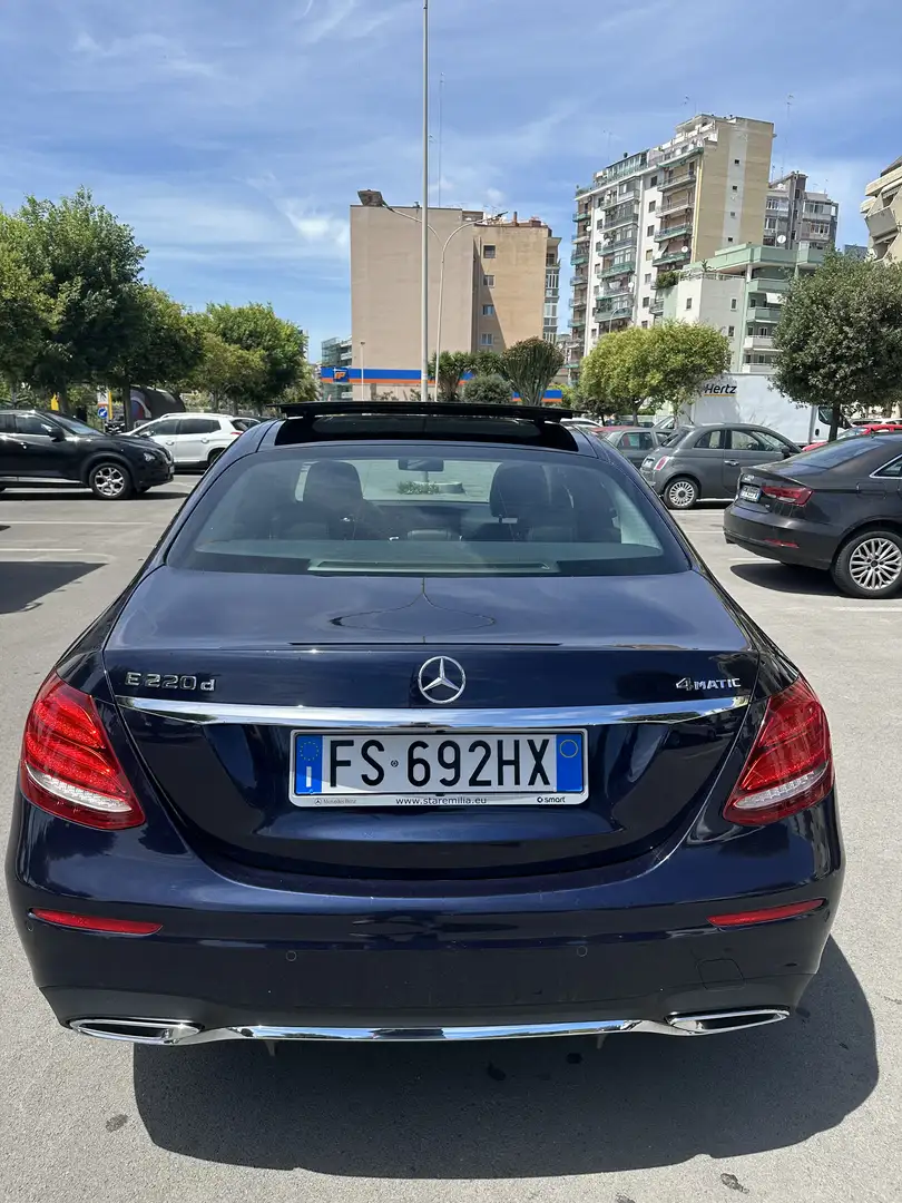 Mercedes-Benz E 220 d Premium Plus auto - 1
