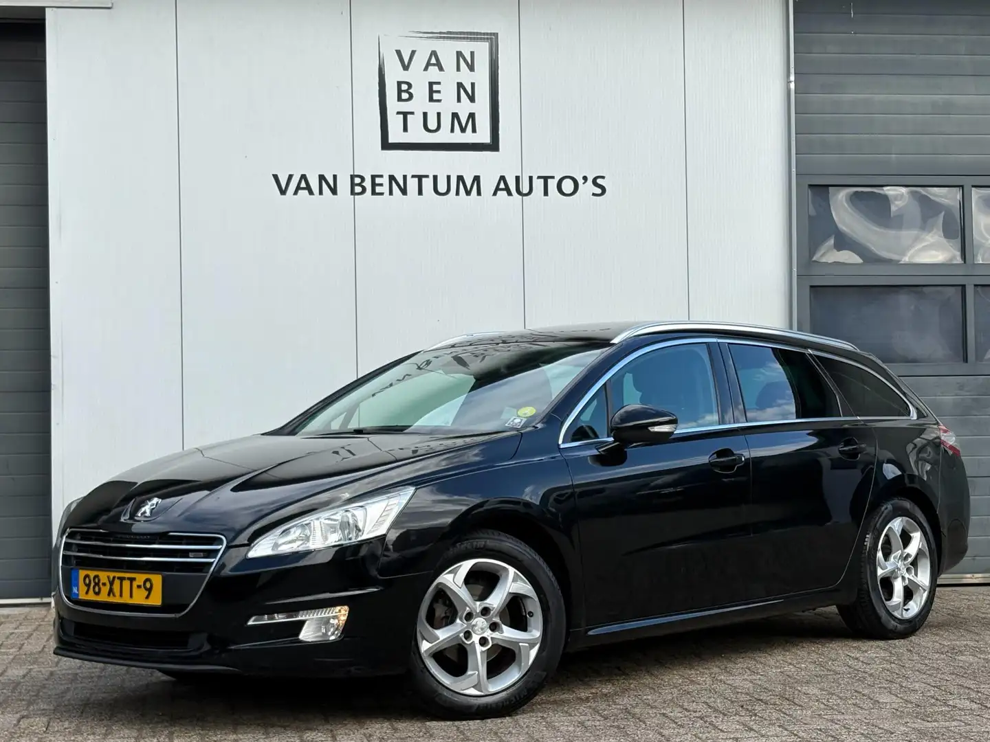 Peugeot 508 SW 1.6 e-HDi Blue Lease Executive Autom. Pano Navi Noir - 1