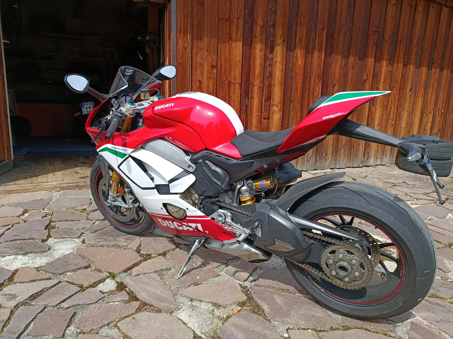Ducati 1199 Panigale V4 speciale Sammlerstück No.648 Red - 2