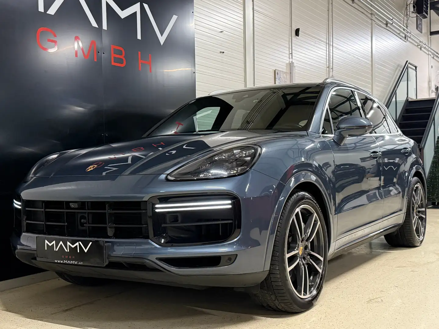 Porsche Cayenne Turbo III Top Ausstattung  Porsche Approved Tausch Blau - 1