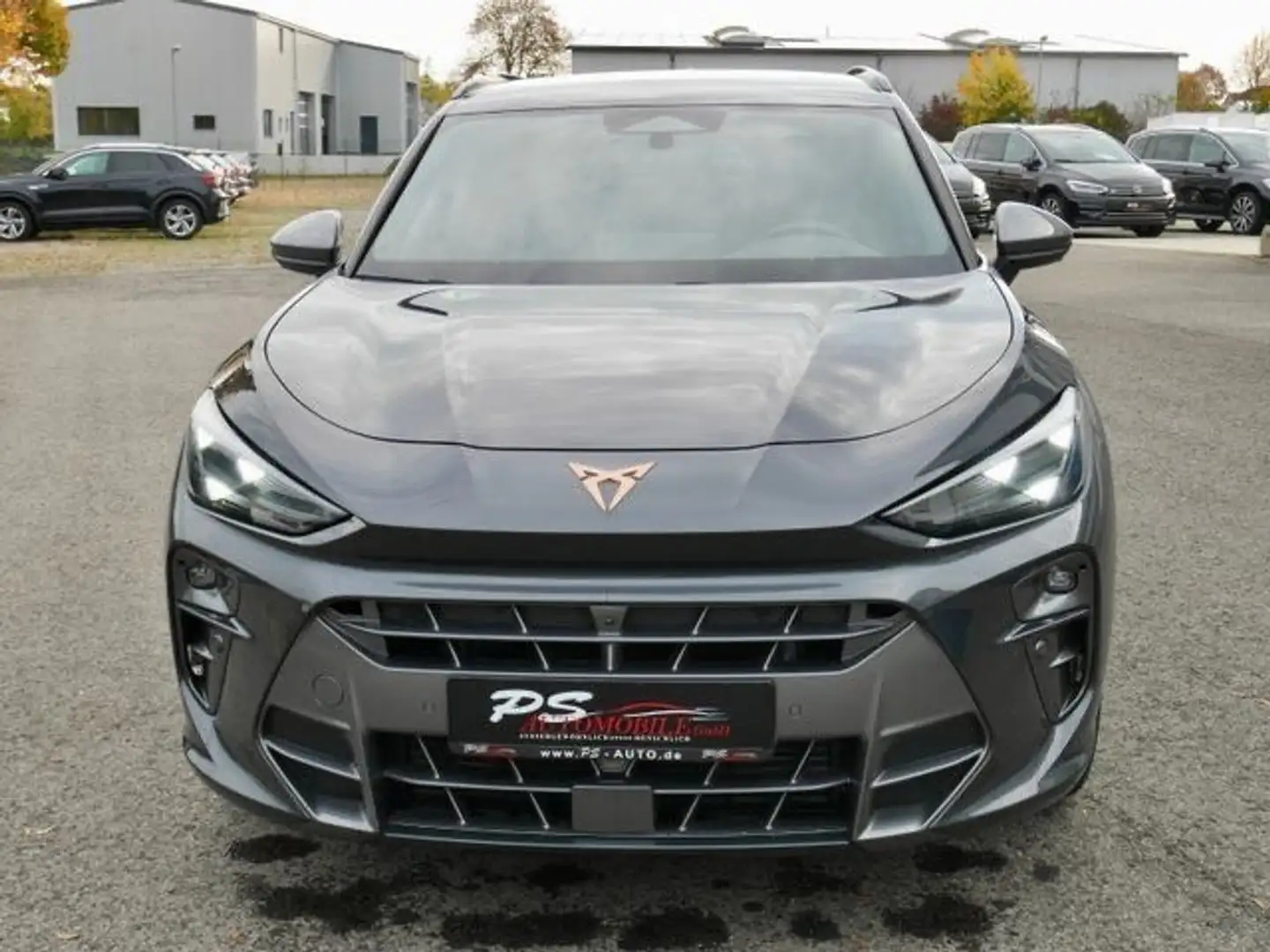 CUPRA Terramar 1.5 eTSI DSG+Sennheiser+19"+360°+HuD Grau - 2