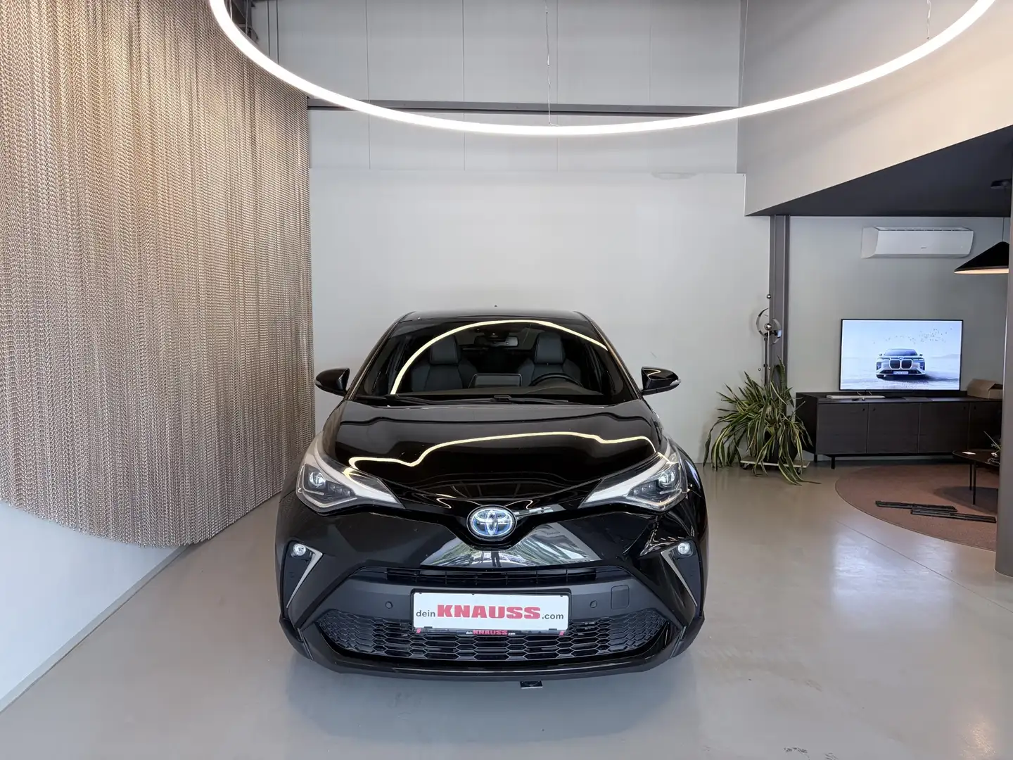 Toyota C-HR 1,8 Hybrid C-HIC CVT Schwarz - 2