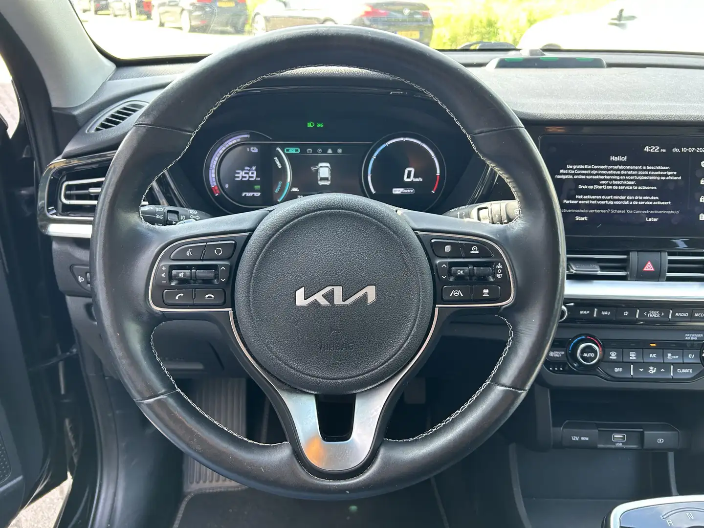 Kia e-Niro ExecutiveLine 64 kWh 50% deal 9.975,- ACTIE Stoel Zwart - 2