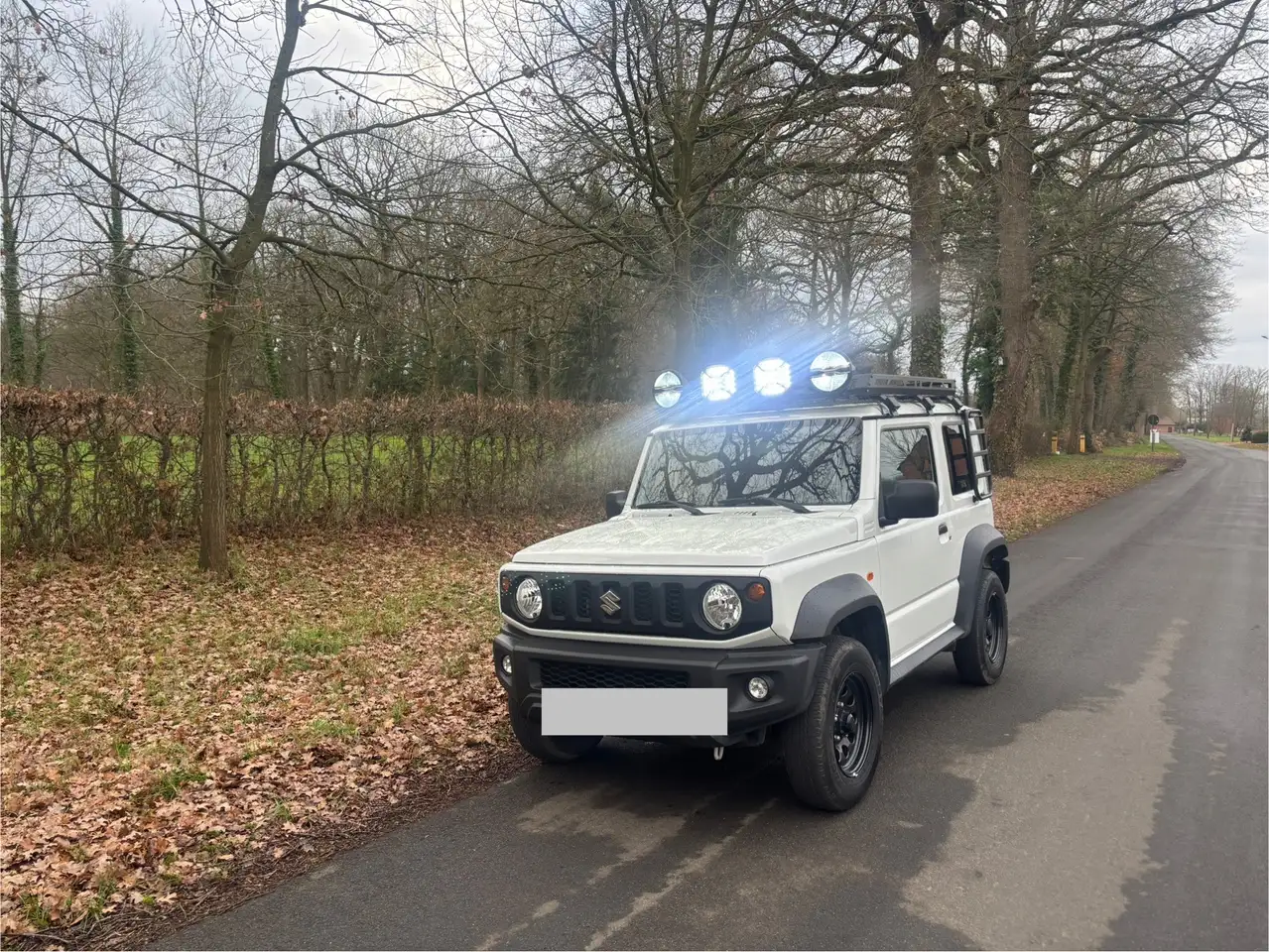 Suzuki Jimny 2024 — фото 10