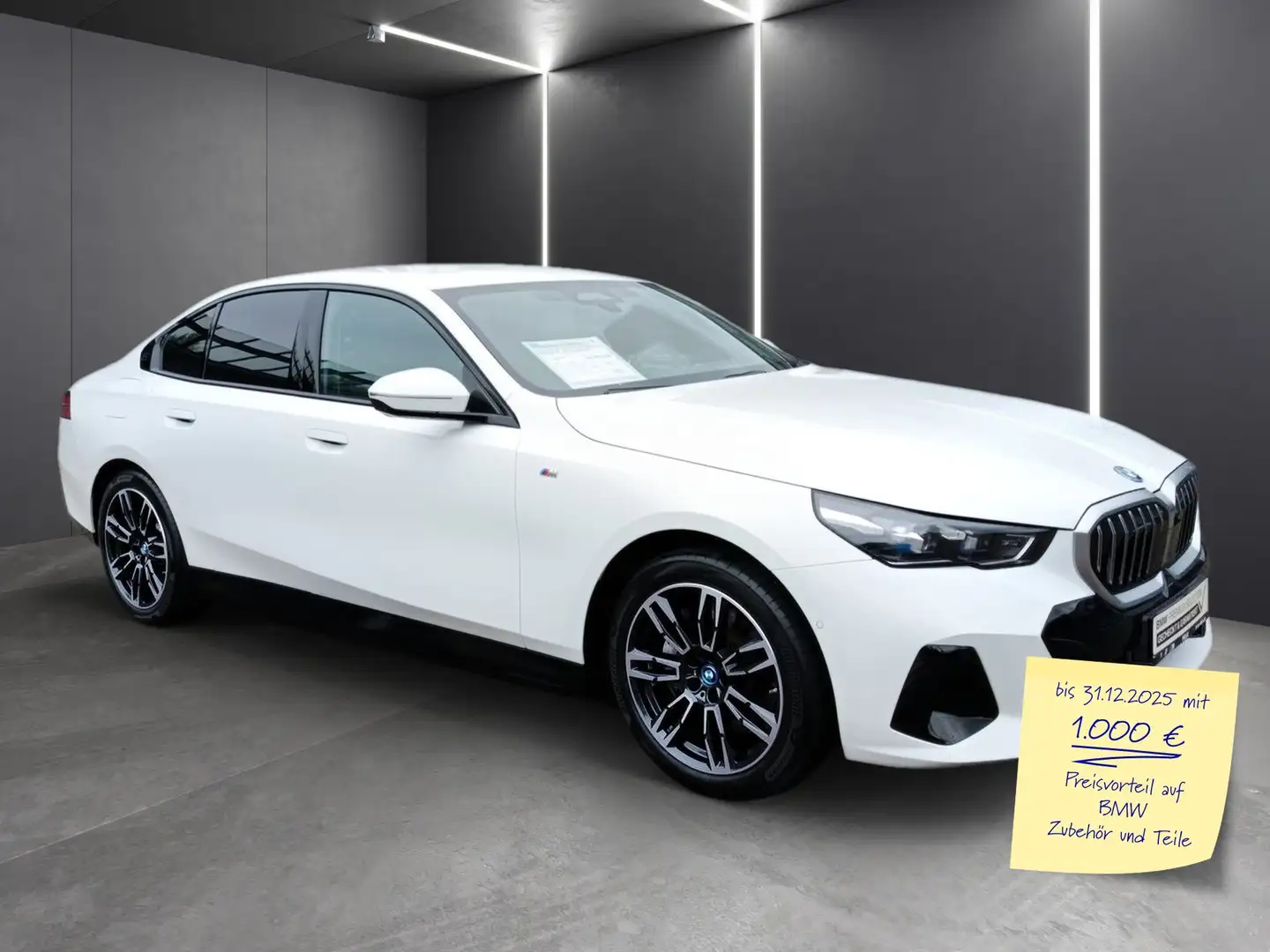BMW i5 eDrive40 M SPORTPAKET+LEASING AB 579,- EURO+B&W+DR Weiß - 2