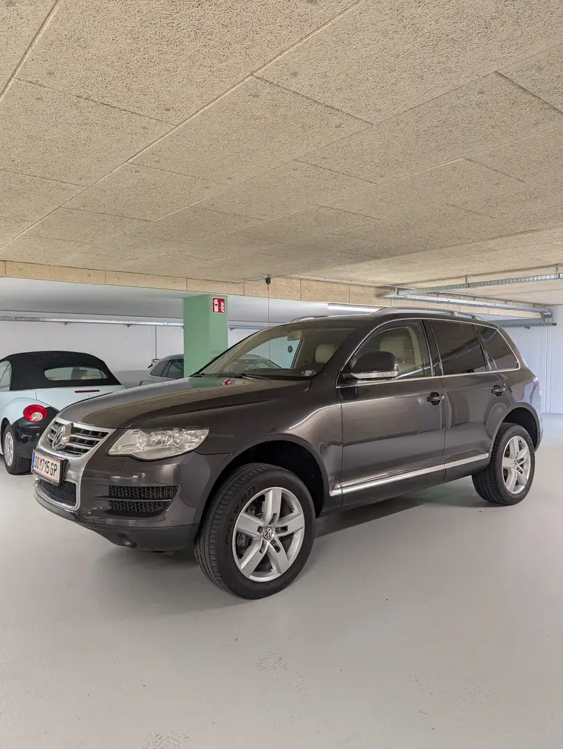 Volkswagen Touareg V6 TDI 3.0 Liter - ohne Luftfederung - Facelift Grau - 1