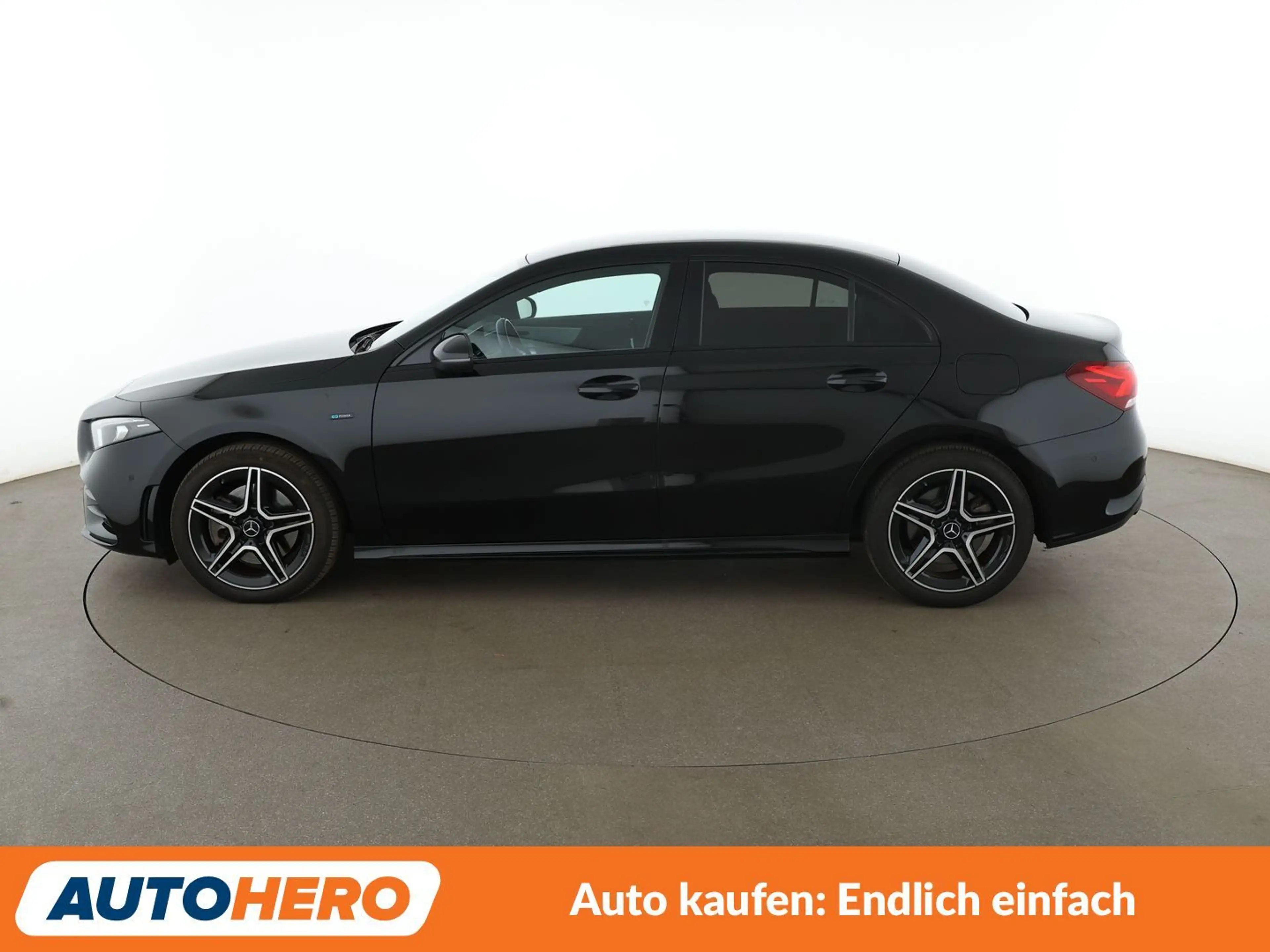 Mercedes-Benz A 250 A 250e Edition 2020 AMG Line Aut.*LED*TEMPO*PLA* — photo 3