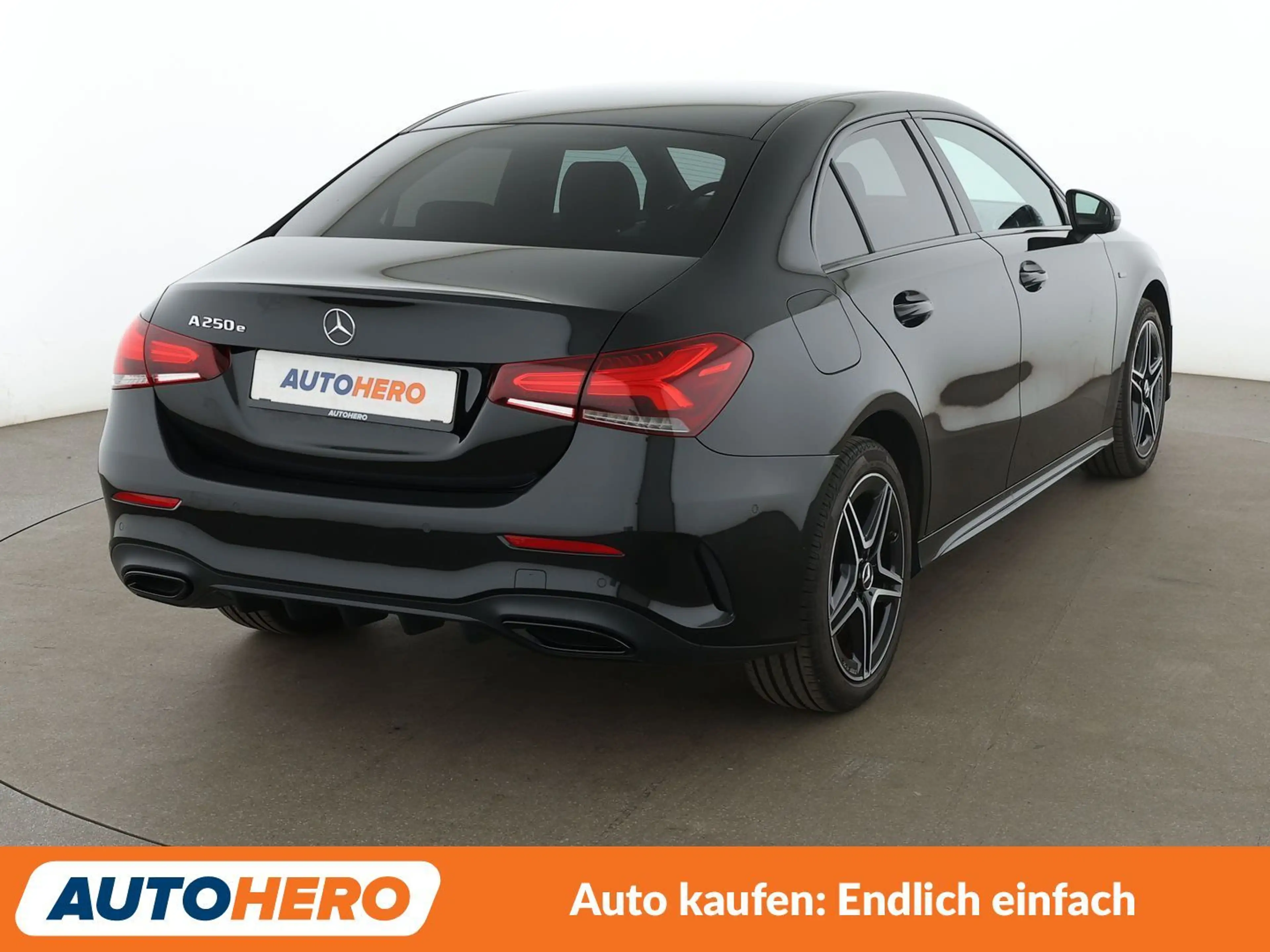 Mercedes-Benz A 250 A 250e Edition 2020 AMG Line Aut.*LED*TEMPO*PLA* — photo 6
