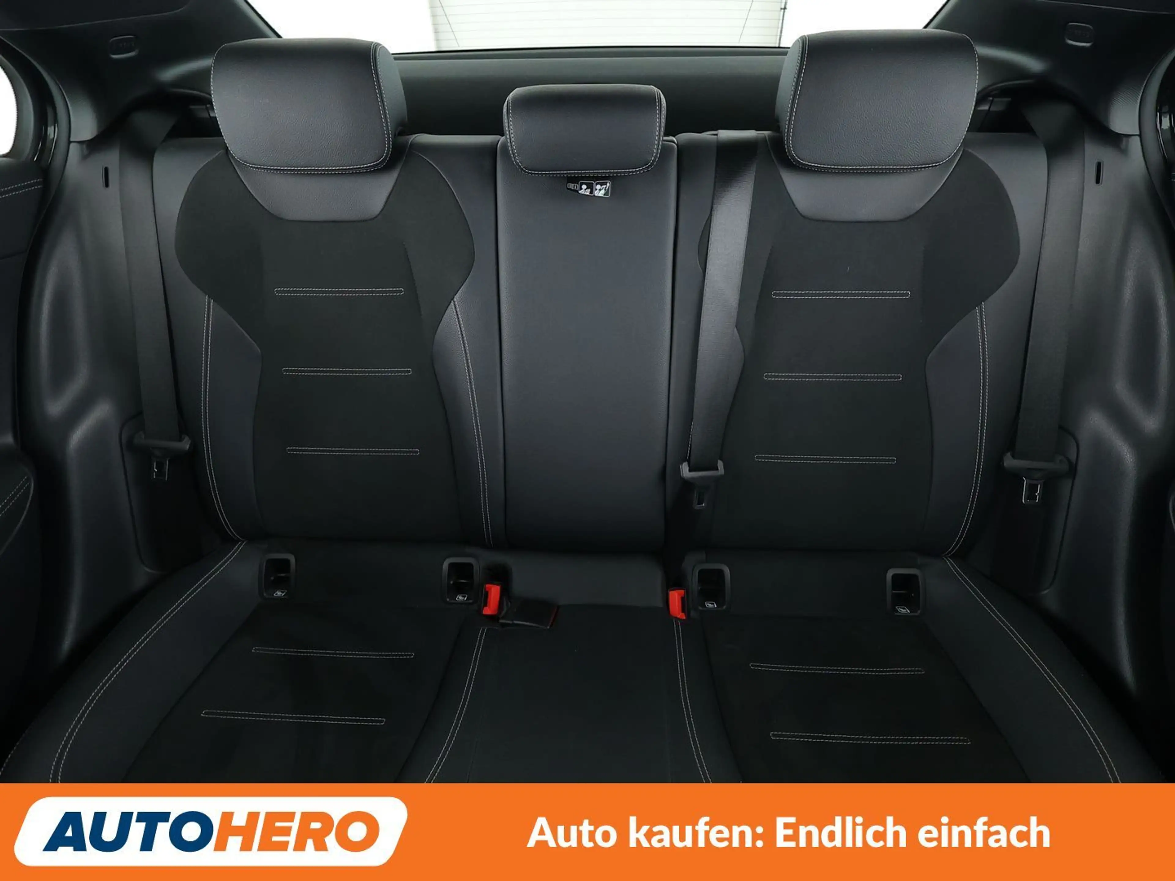 Mercedes-Benz A 250 A 250e Edition 2020 AMG Line Aut.*LED*TEMPO*PLA* — photo 15