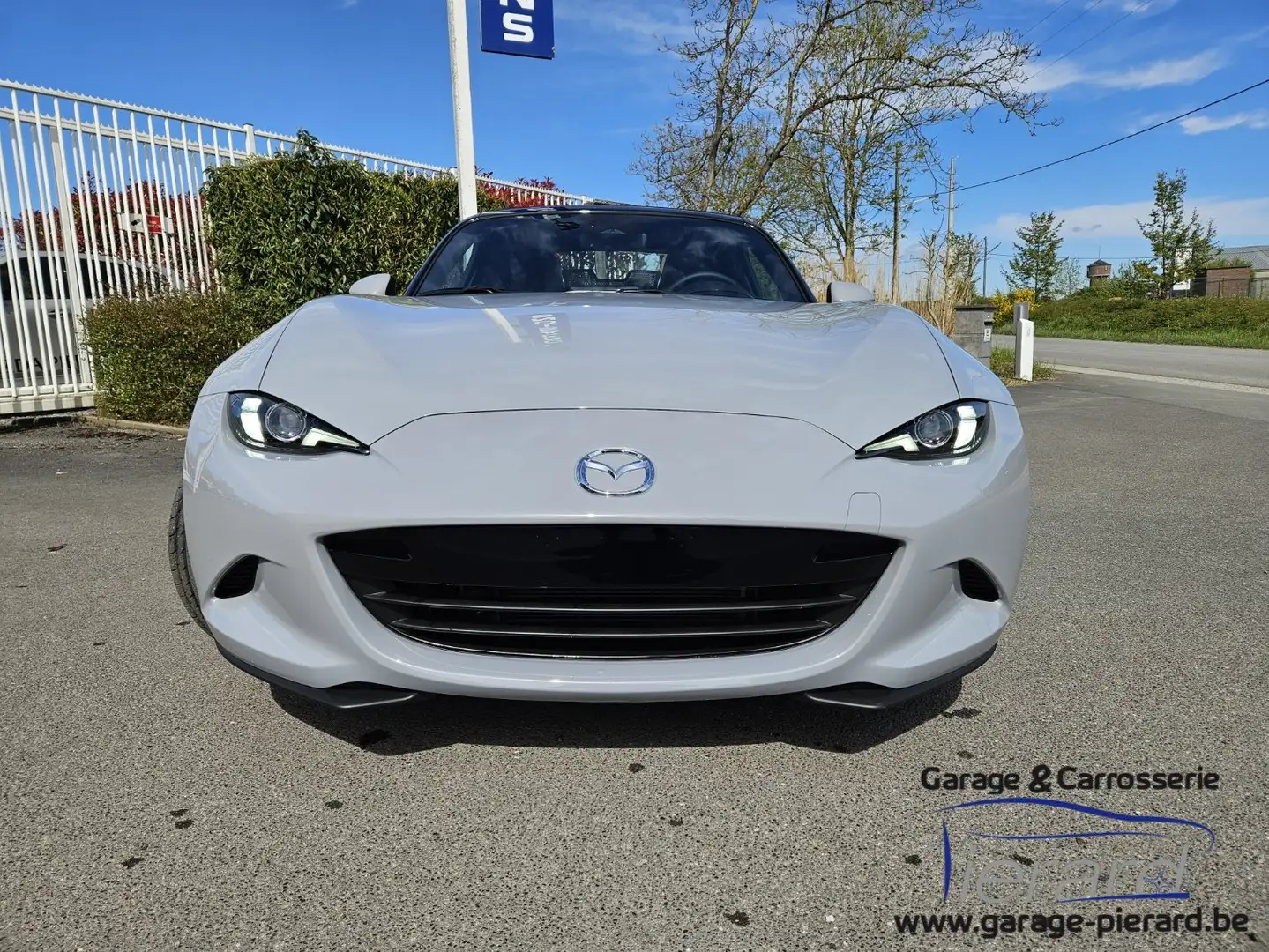 Mazda MX-5 1.5i Skyactiv-G Exclusive Line24*REPRISE POSSIBLE* Szary - 2